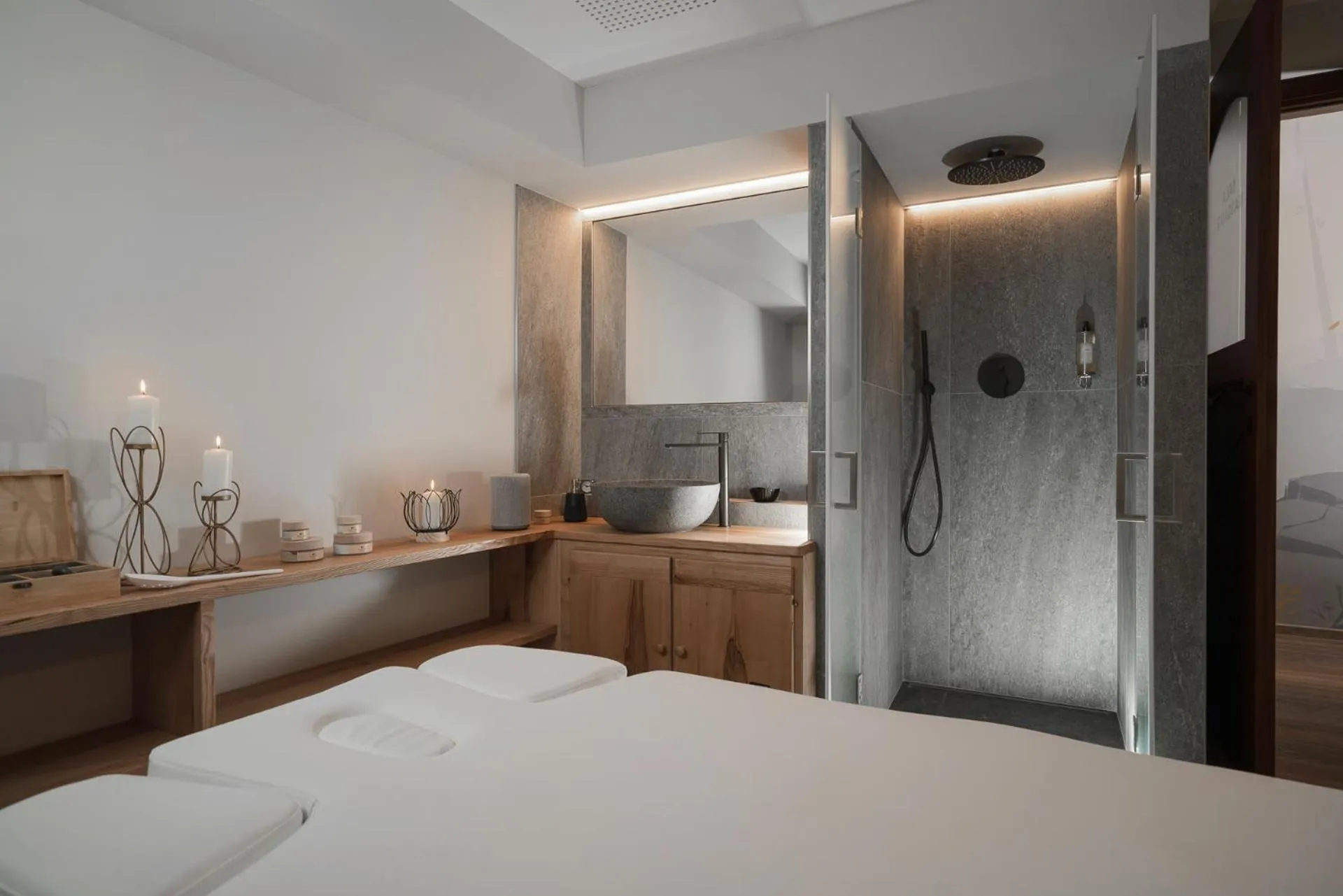 Spa and wellness centre/facilities, Bed in Locanda Bellevue