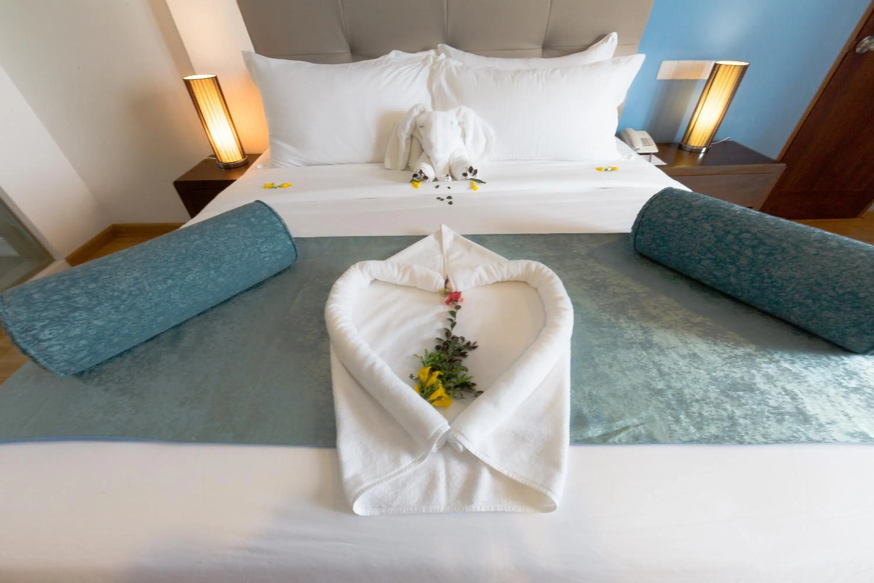 Club Waskaduwa Beach Resort & Spa