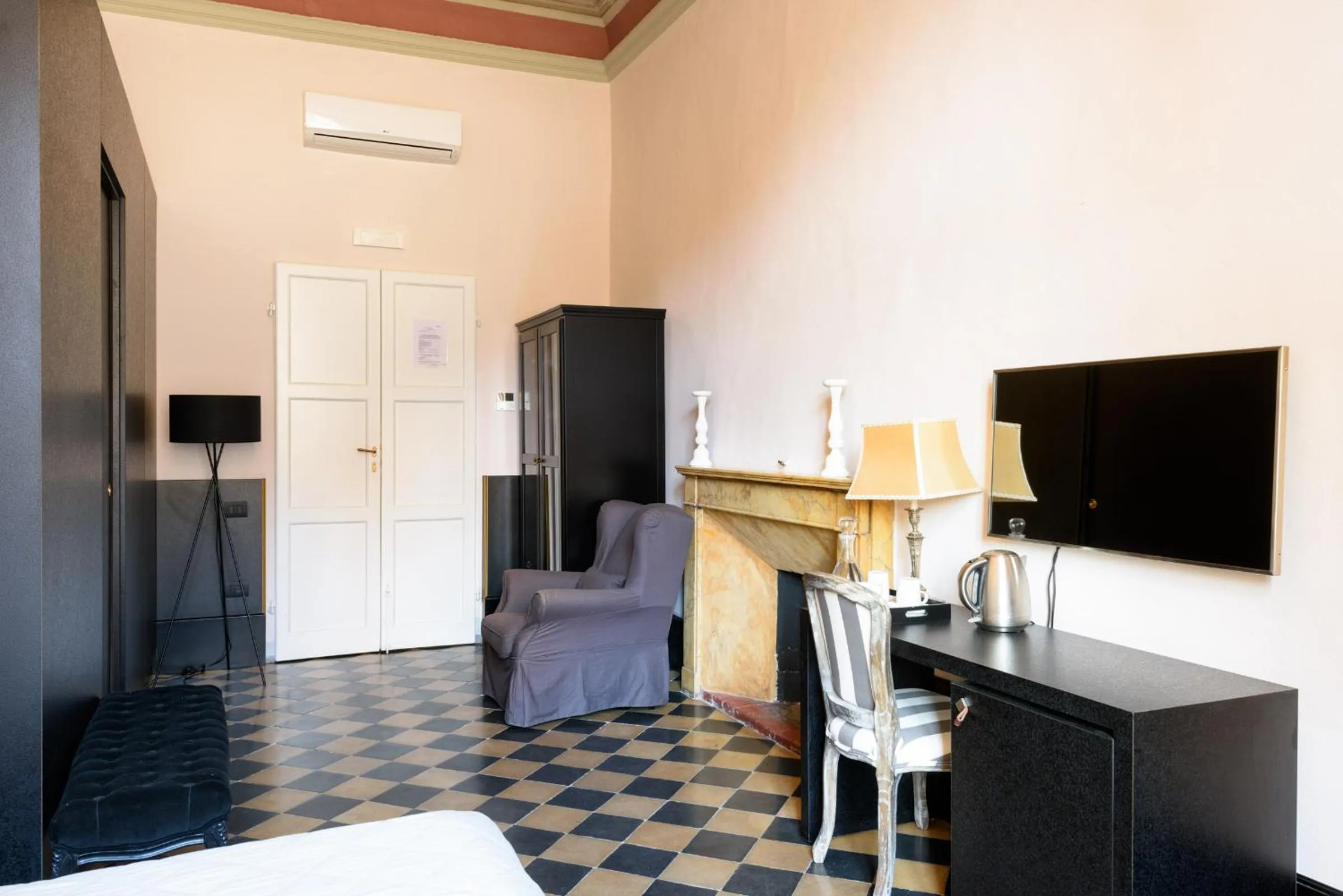 La Terrazza Sul Campo-Rooms Only