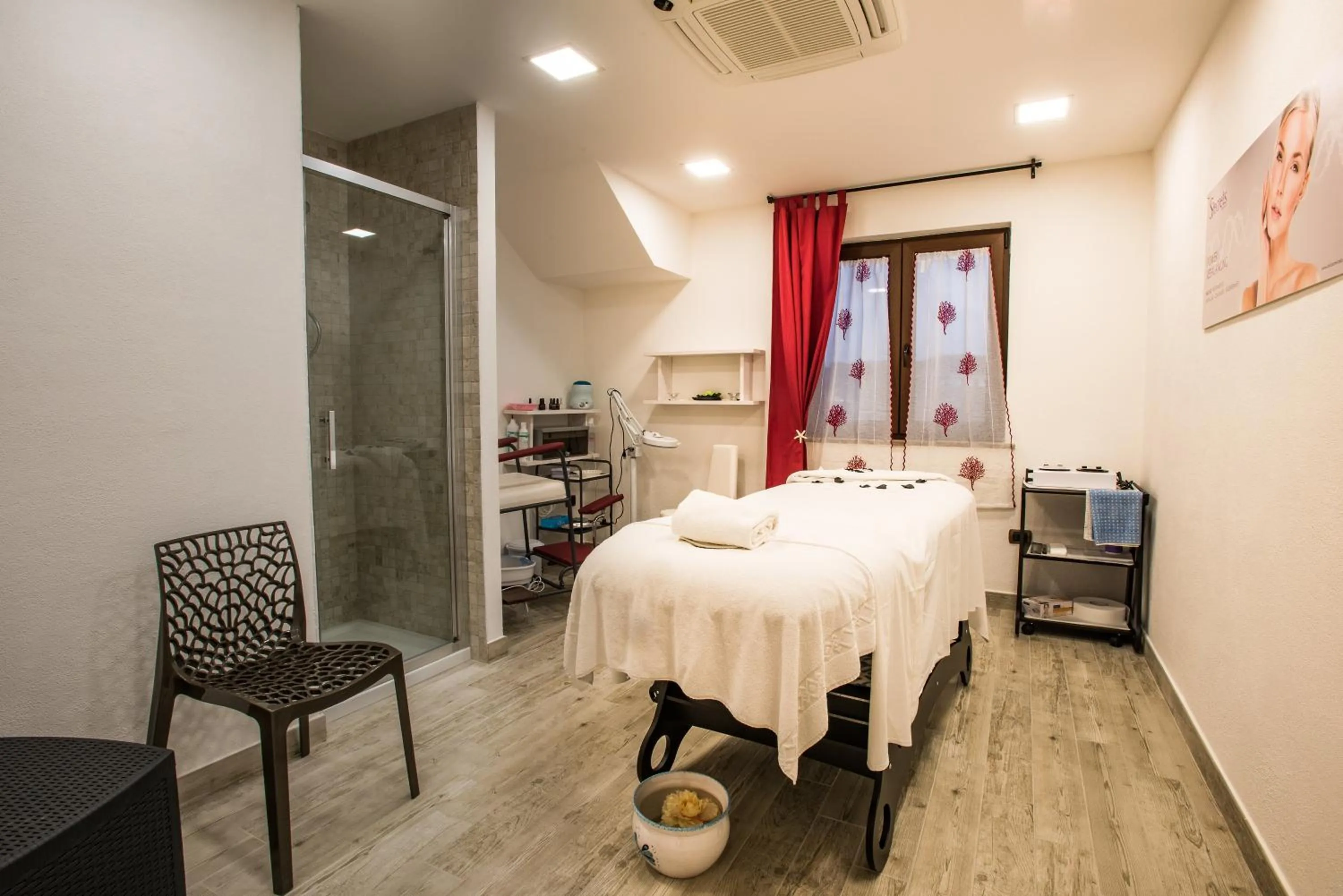 Massage in Hotel Lido degli Spagnoli Wellness & Spa