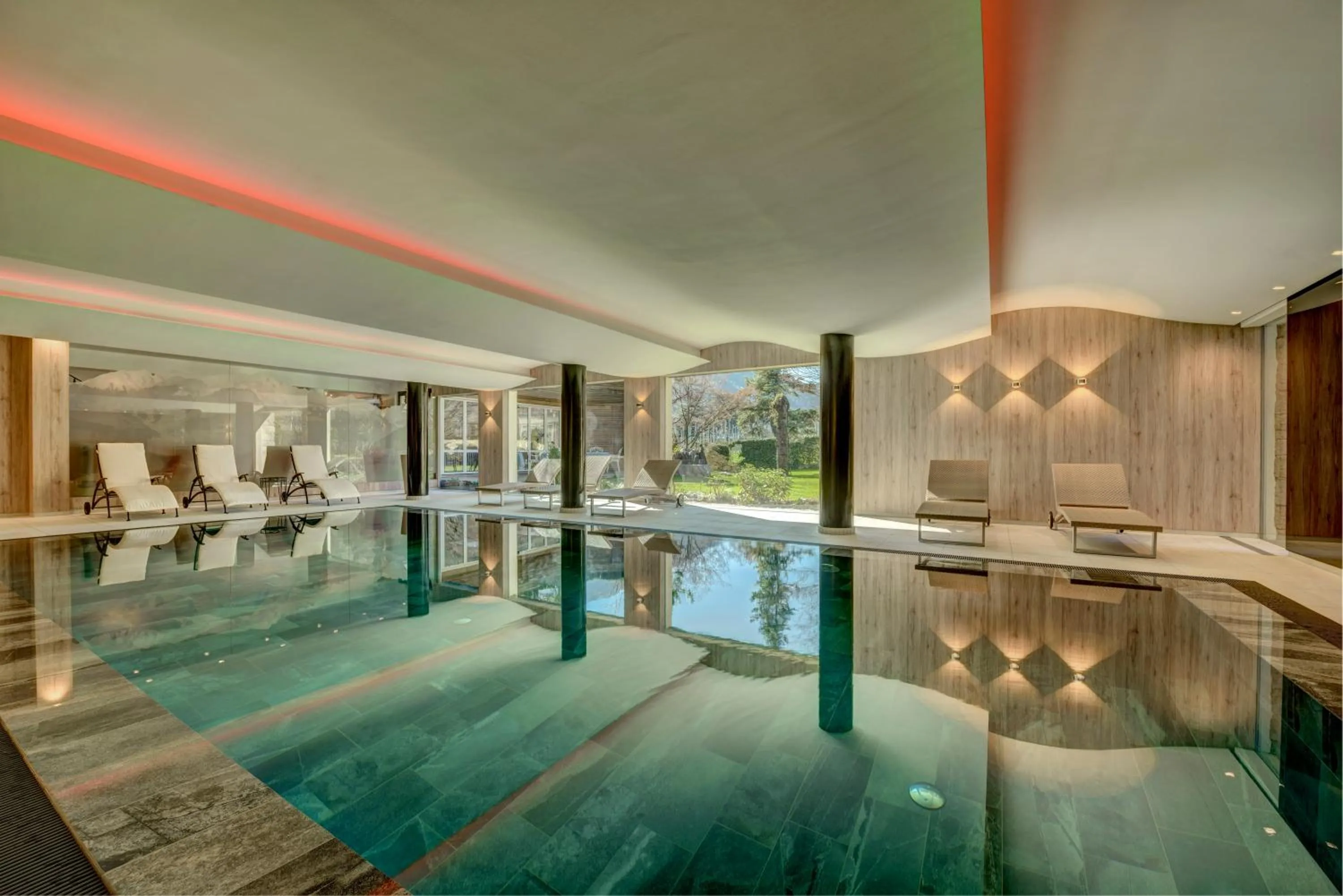 Swimming pool in Hotel Wiesenhof