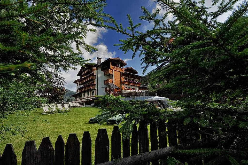 Property building in Hotel Gianna