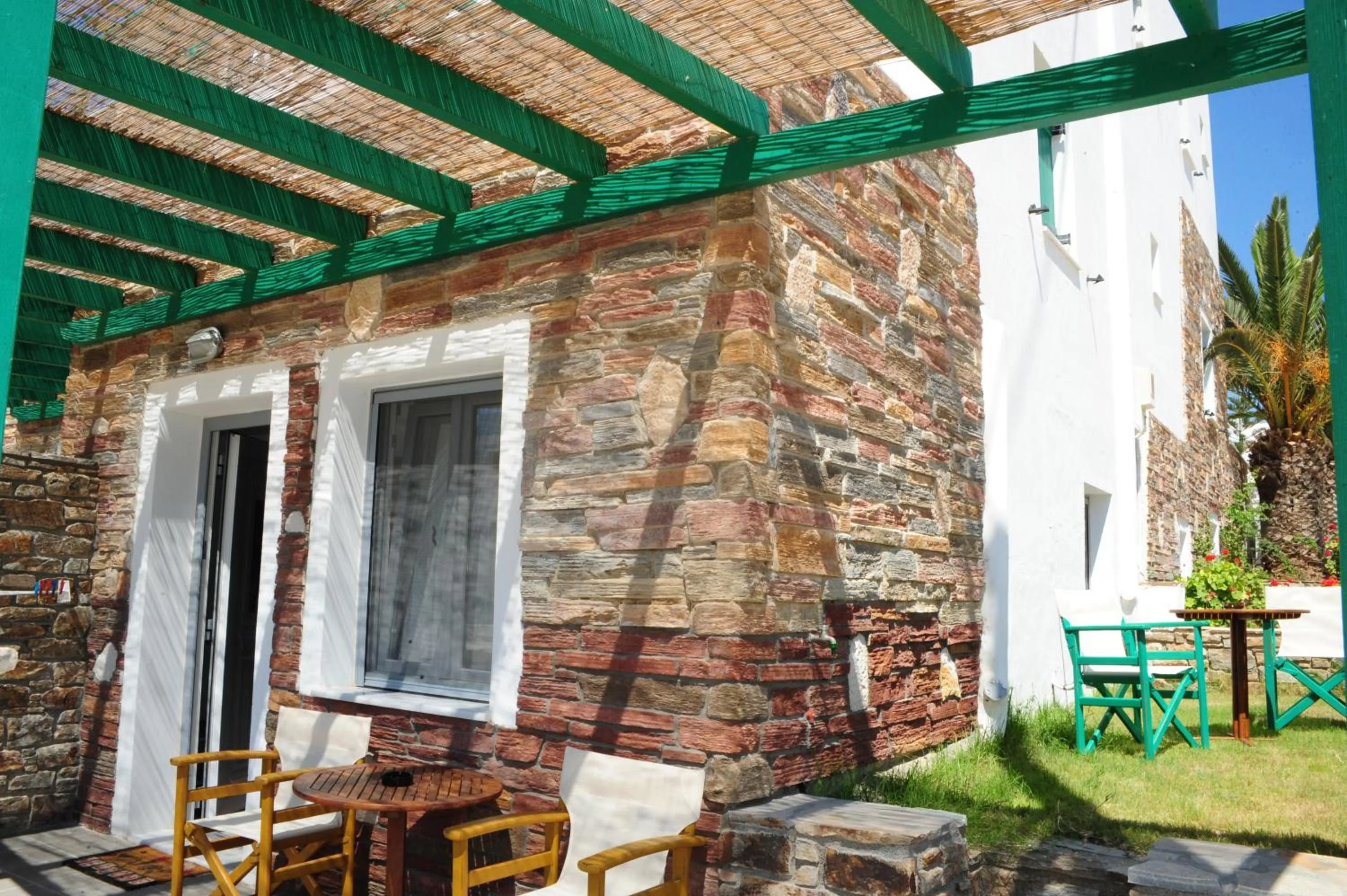 Annita's Village Hotel