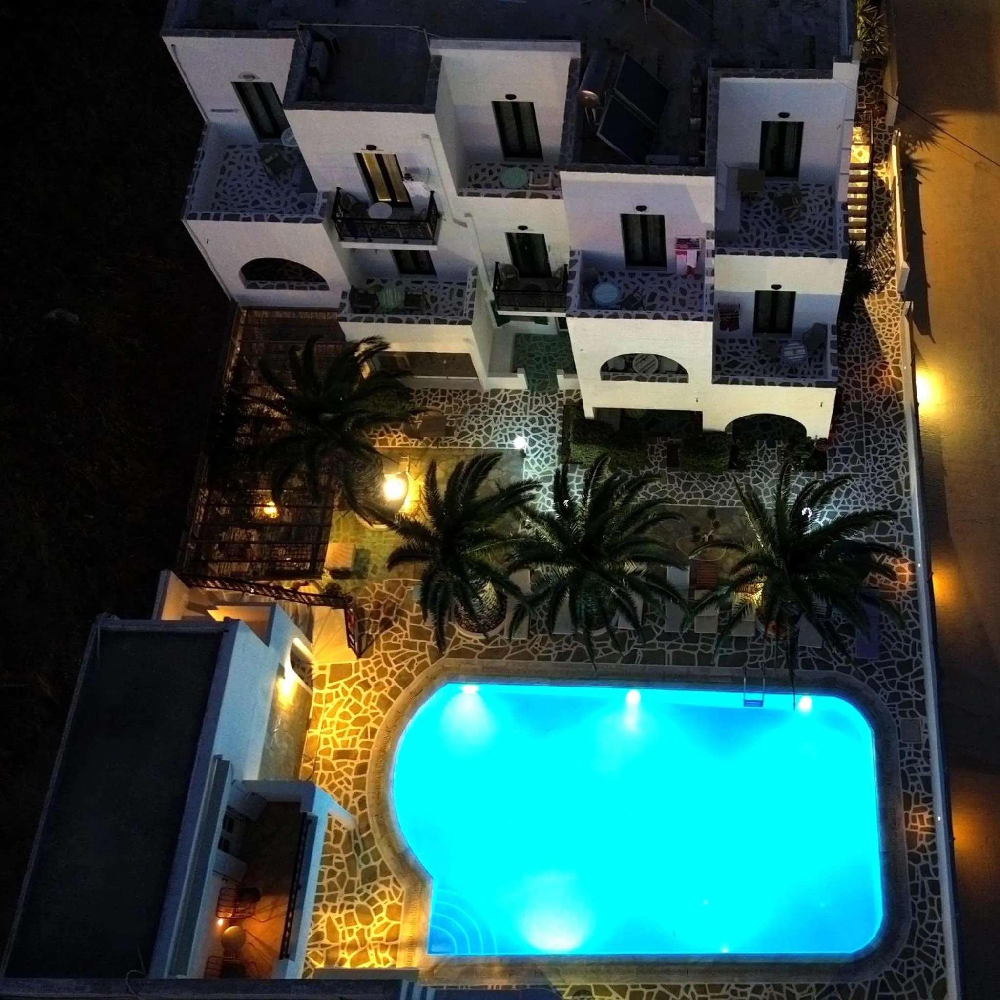 Annita's Village Hotel