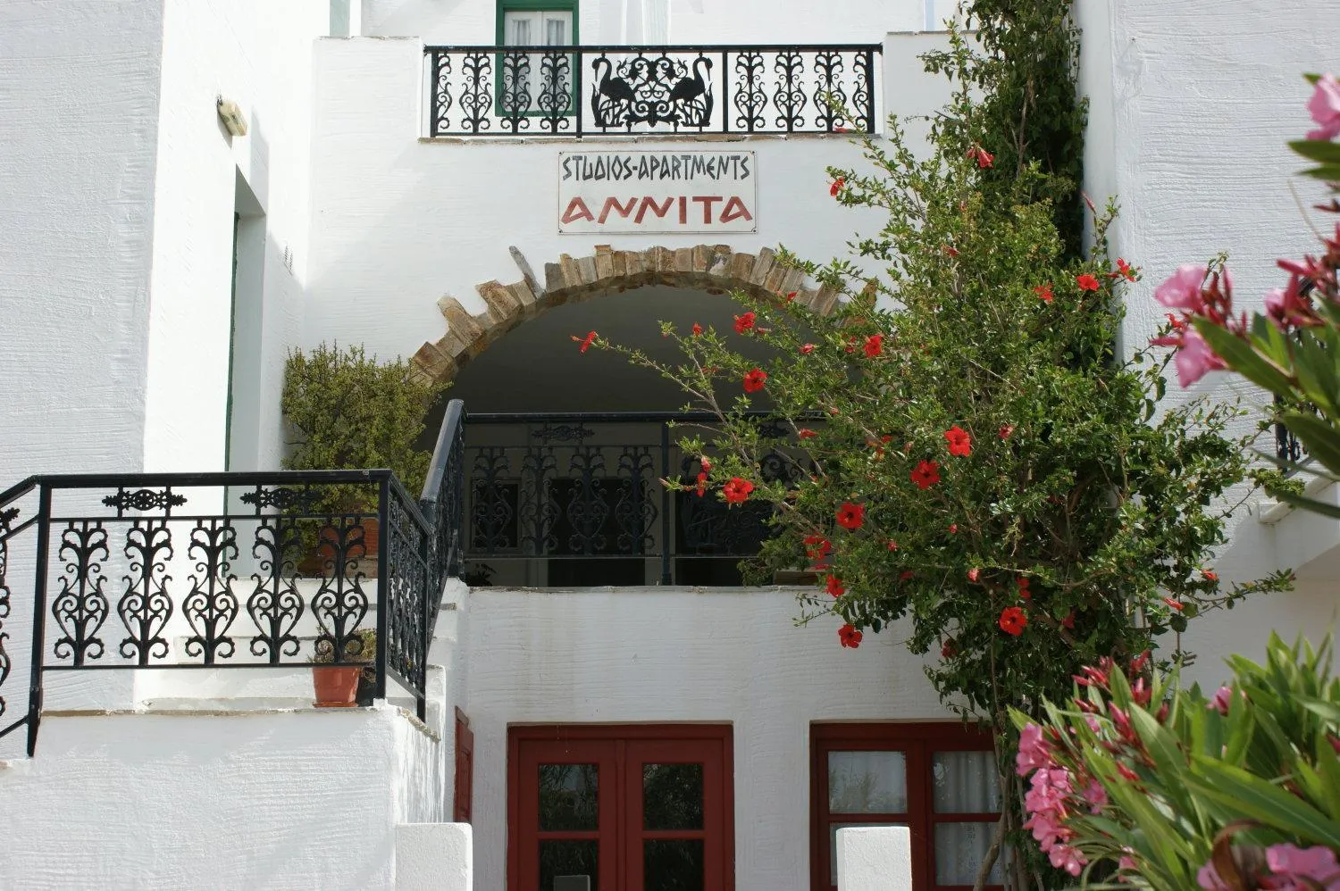 Facade/entrance in Annita's Village Hotel