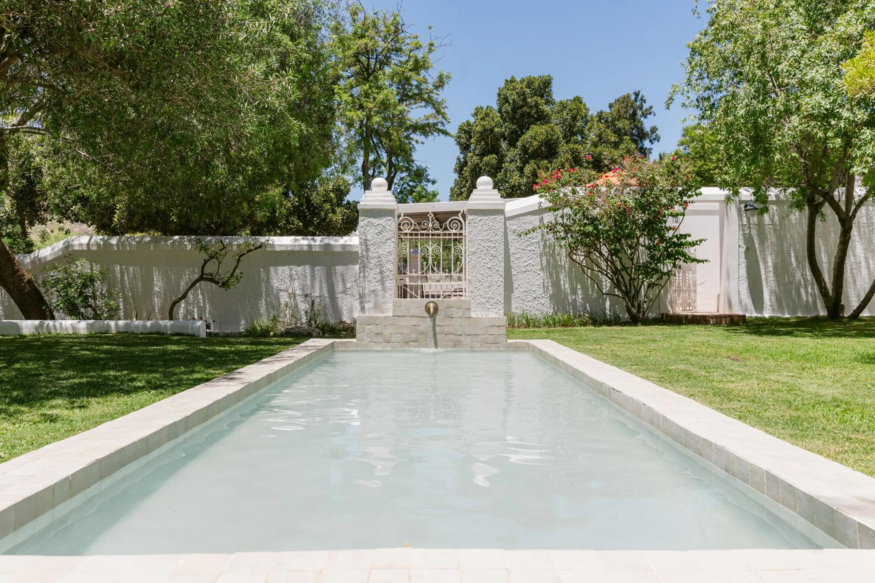 Swimming pool in De Bergkant