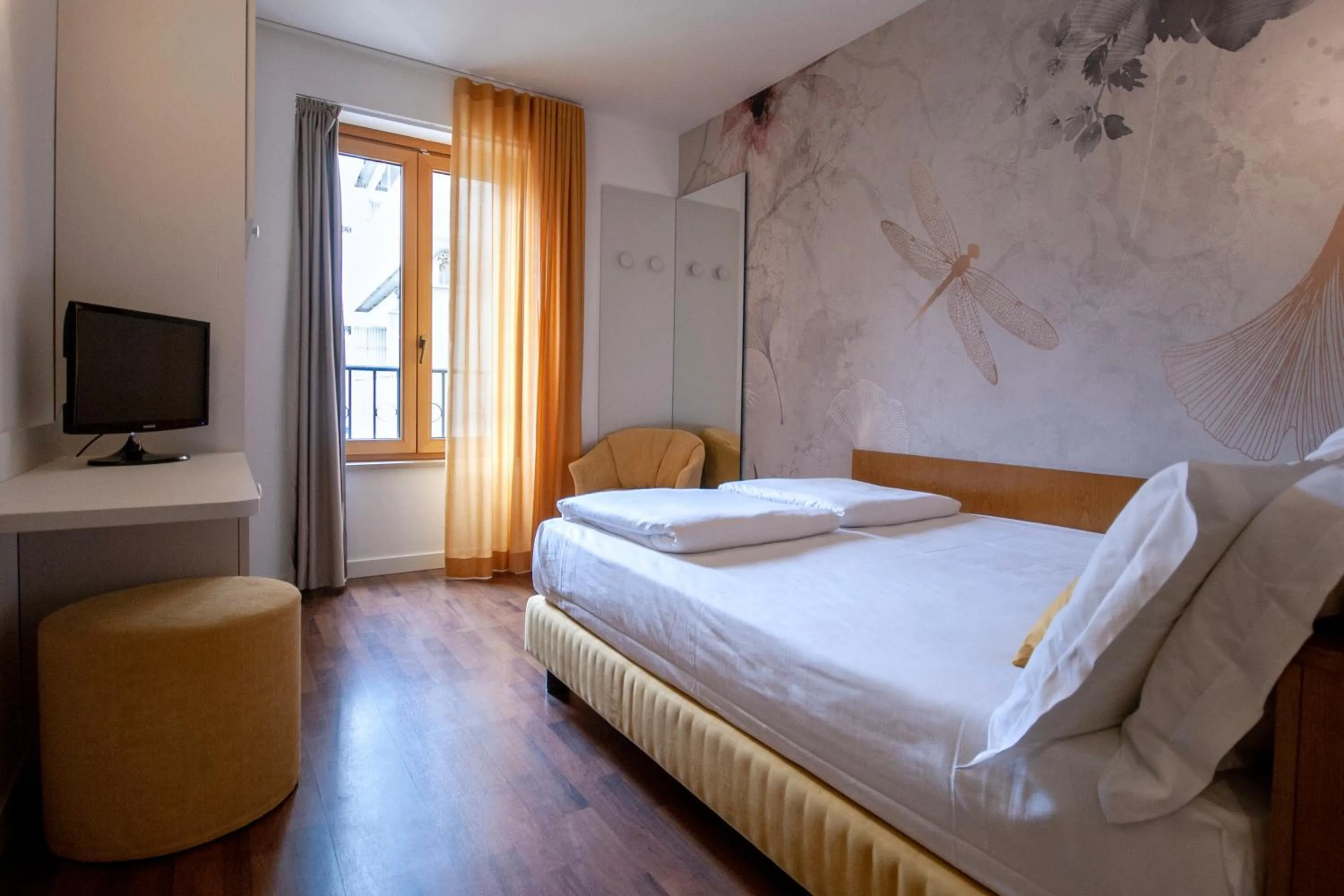 Bed in Hotel Metropole