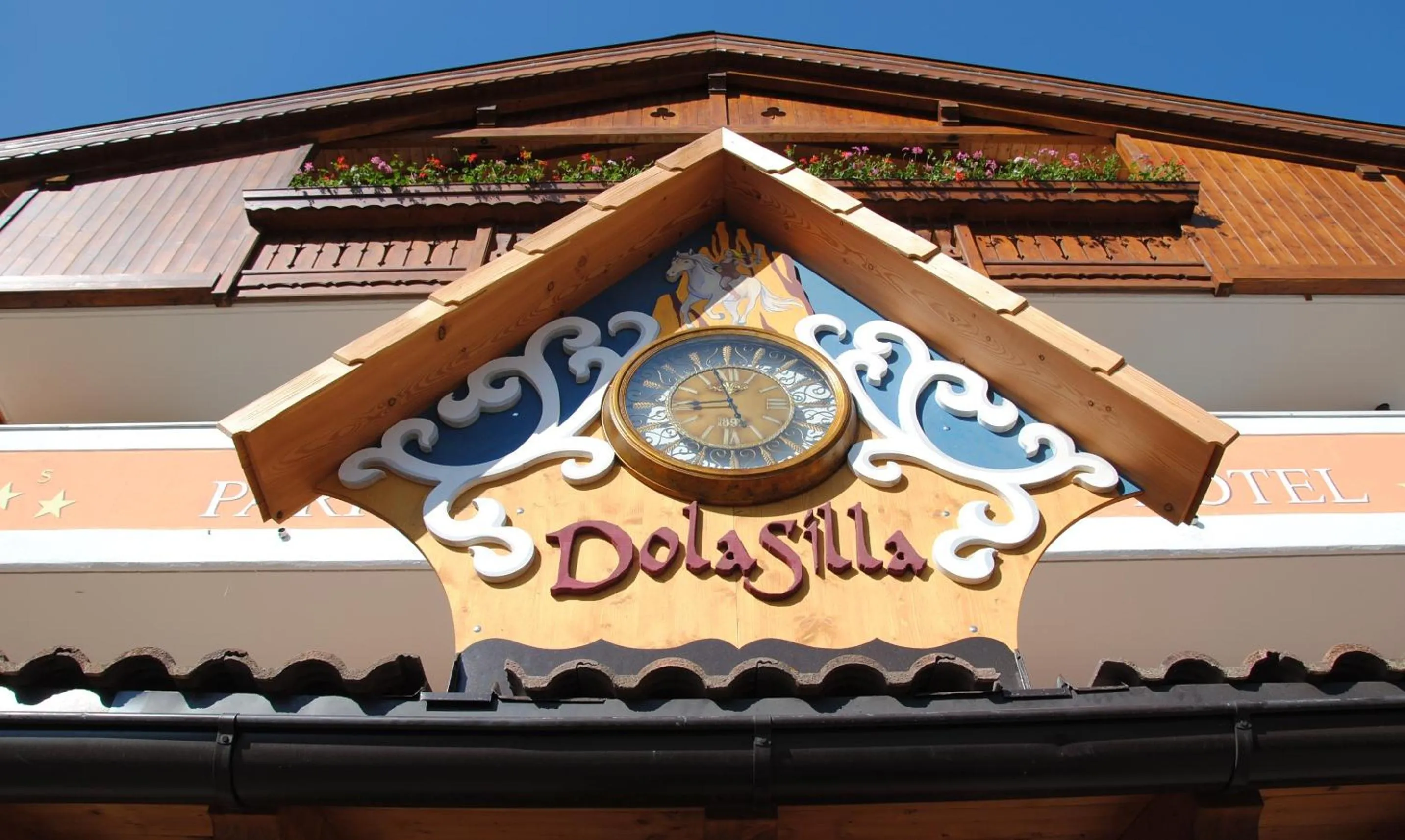 Facade/entrance in Dolasilla Park Hotel