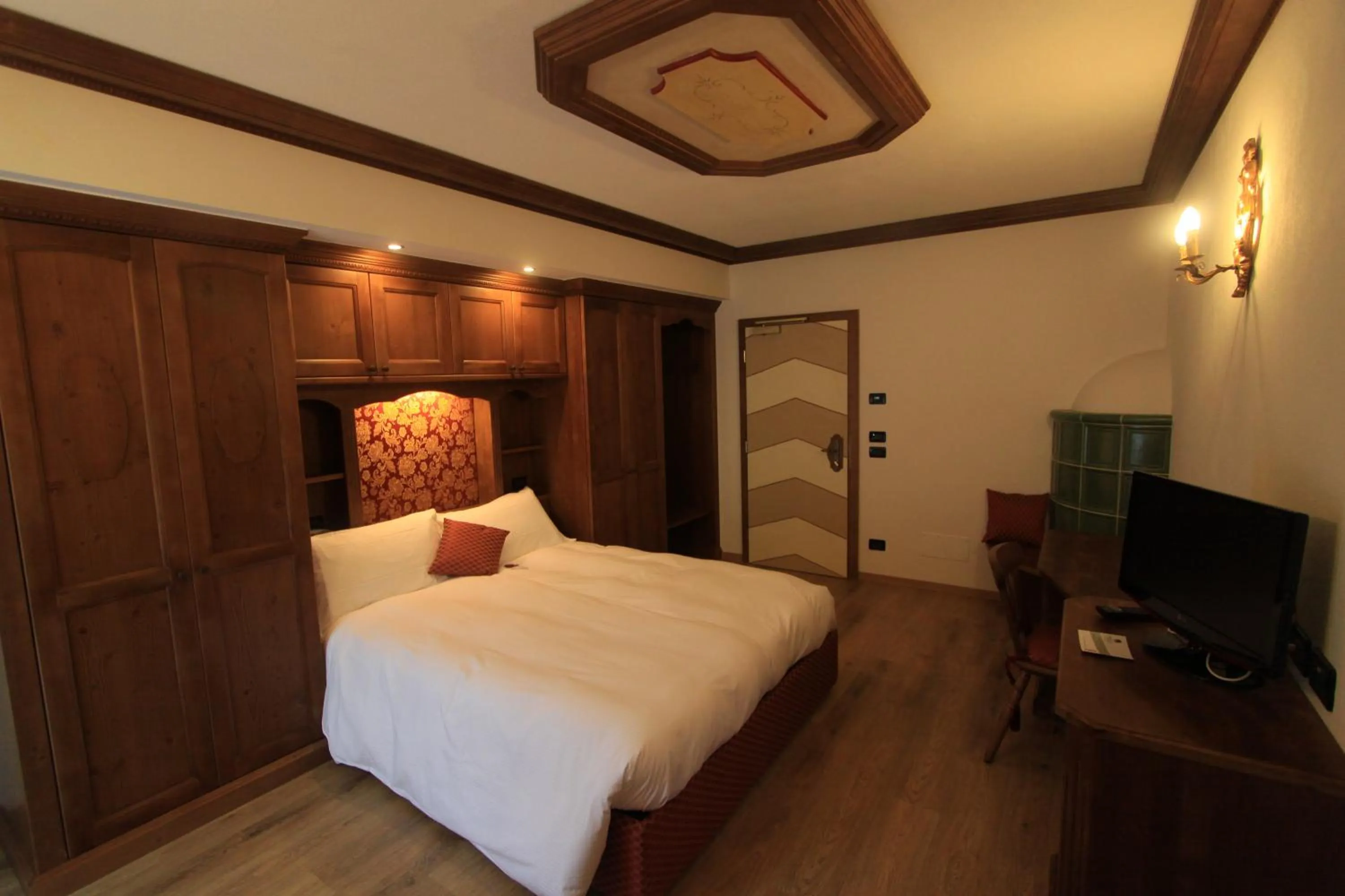 Photo of the whole room, Bed in Dolasilla Park Hotel