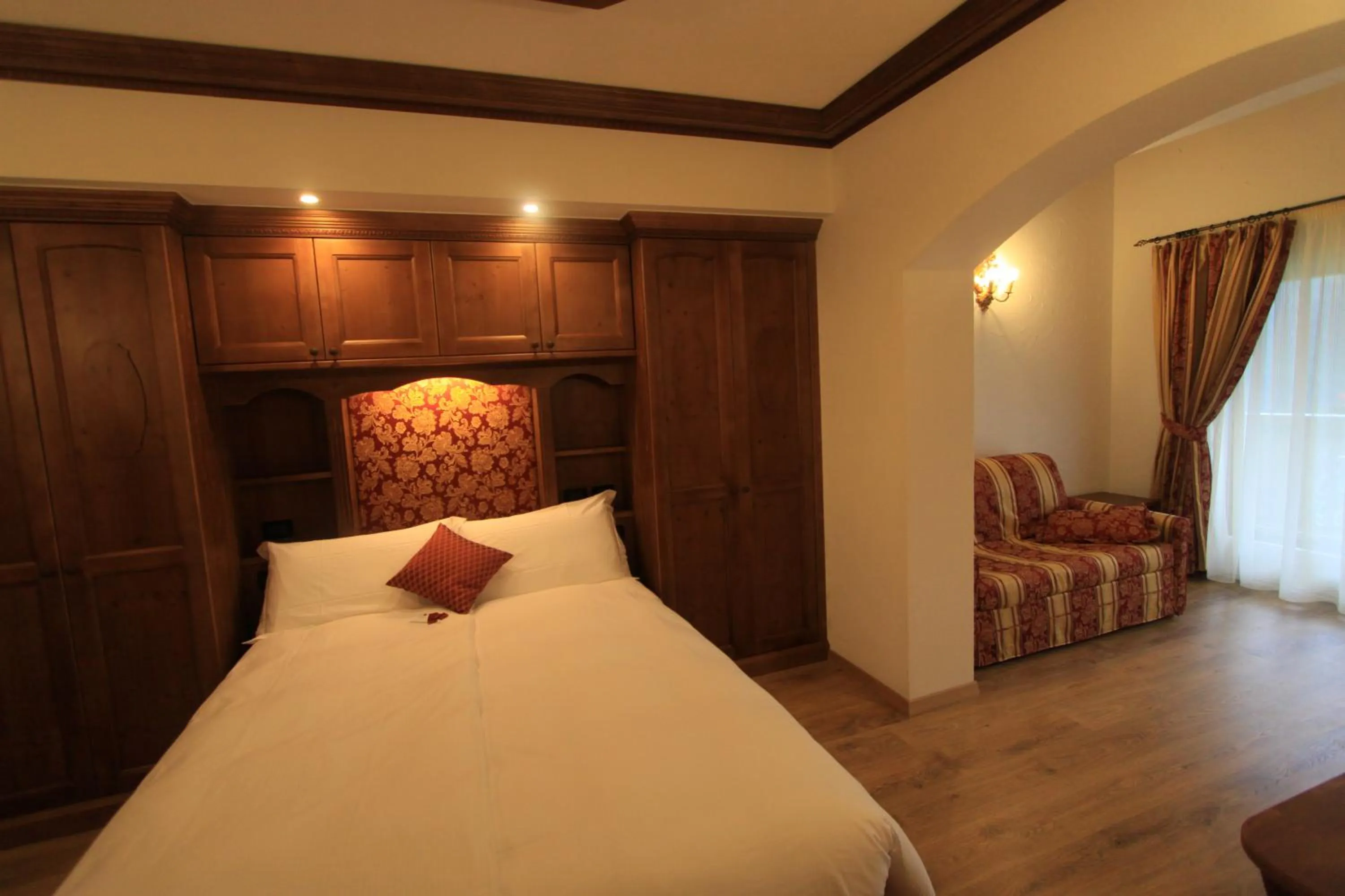 Day, Bed in Dolasilla Park Hotel