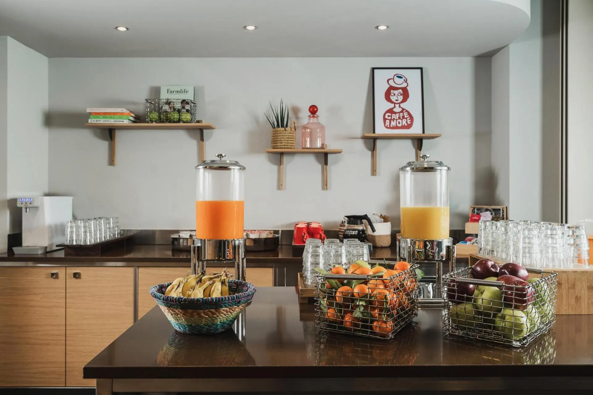 Breakfast in Aqua Hotel