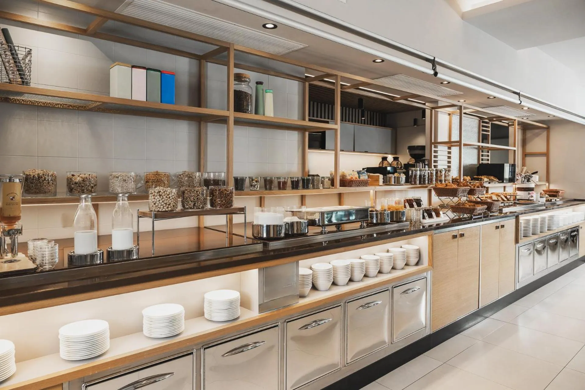 Buffet breakfast in Aqua Hotel