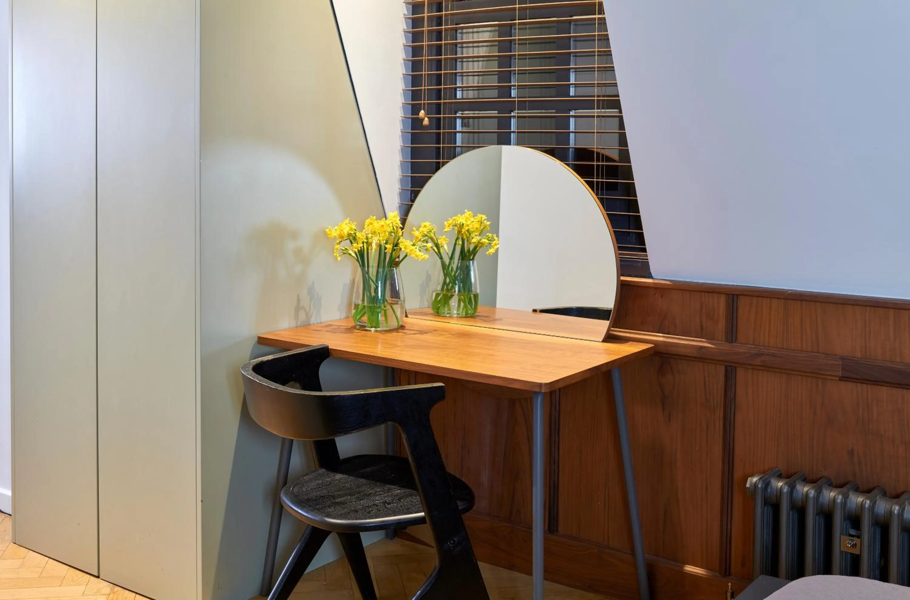 hair dresser in London Paddington Apartments