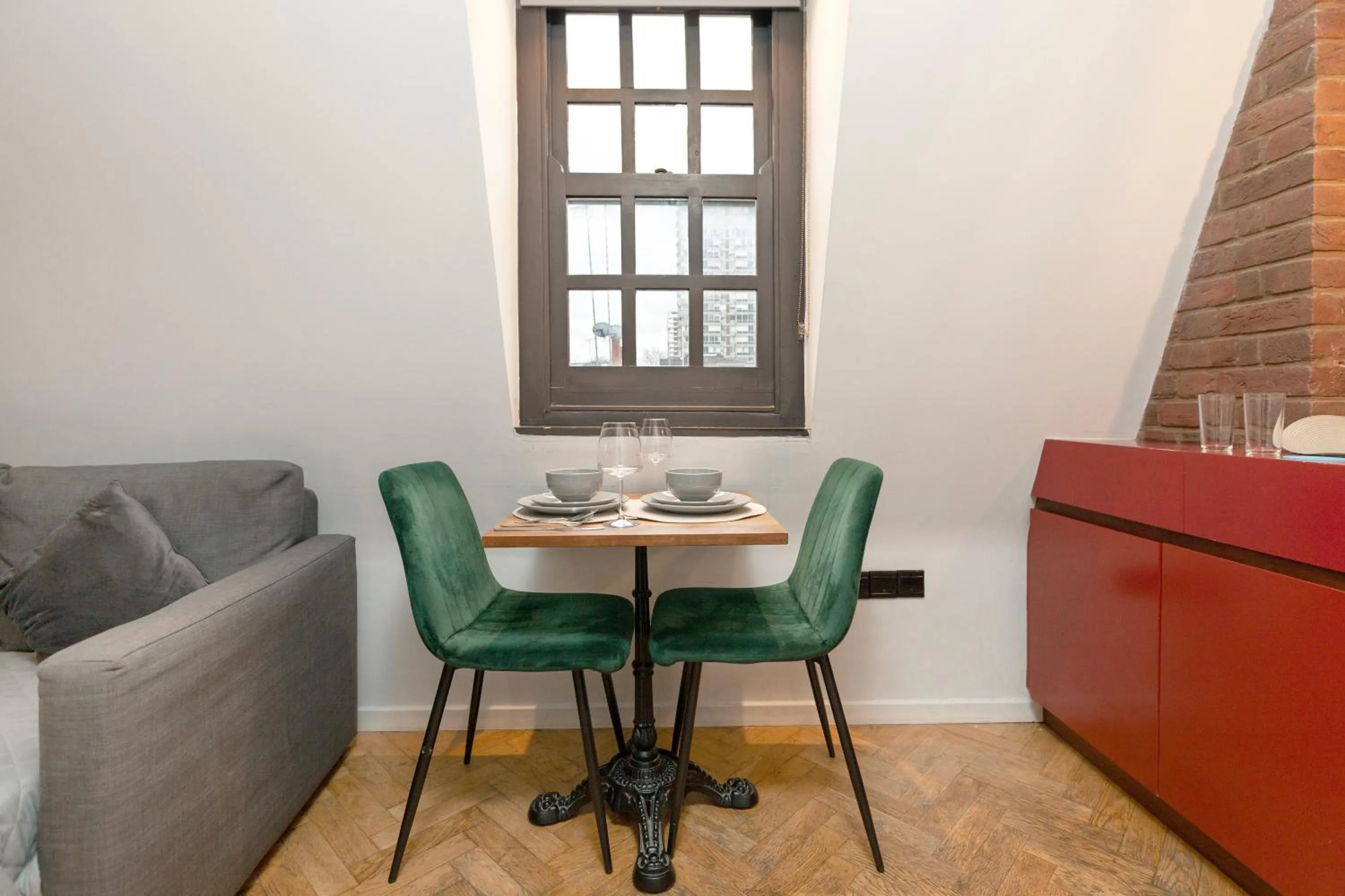 Seating area in London Paddington Apartments