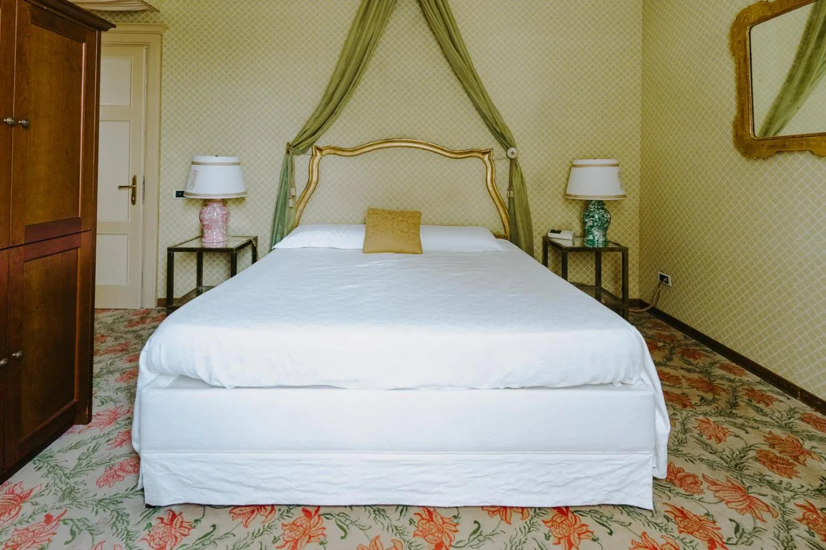 Photo of the whole room in Resort Dei Limoni