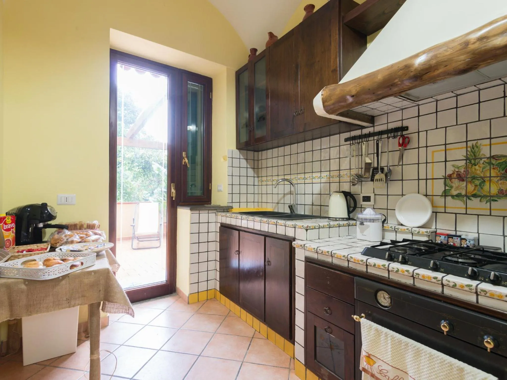 Kitchen or kitchenette in Alla Corte del Re Dimora Storica
