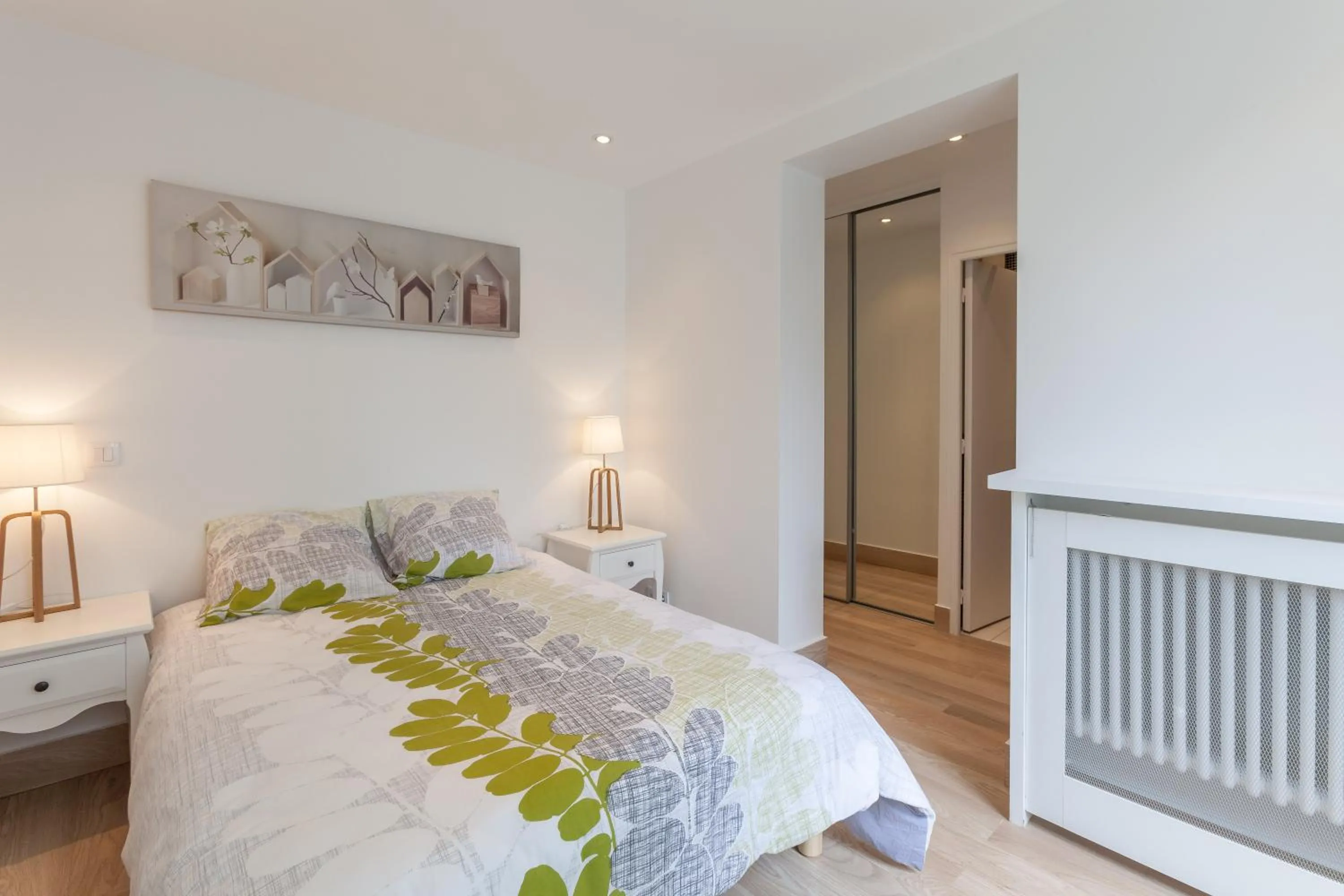 Living room, Bed in Résidence Hôtel Le Relais Amélie