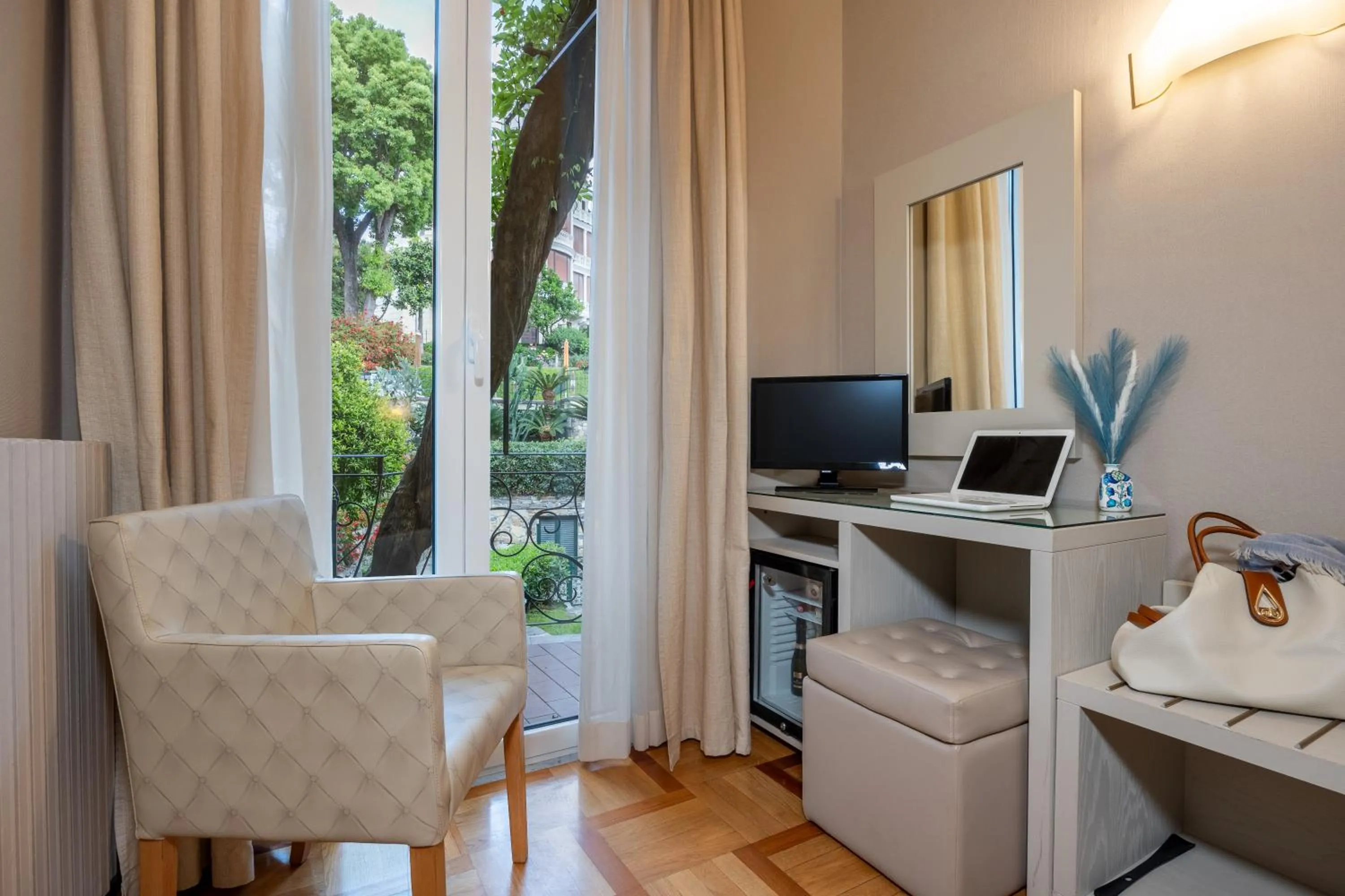 Balcony/Terrace in Hotel Metropole