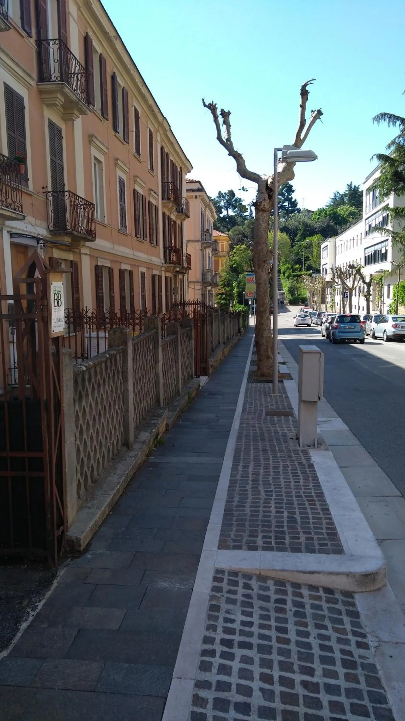 Property building in Il Viale