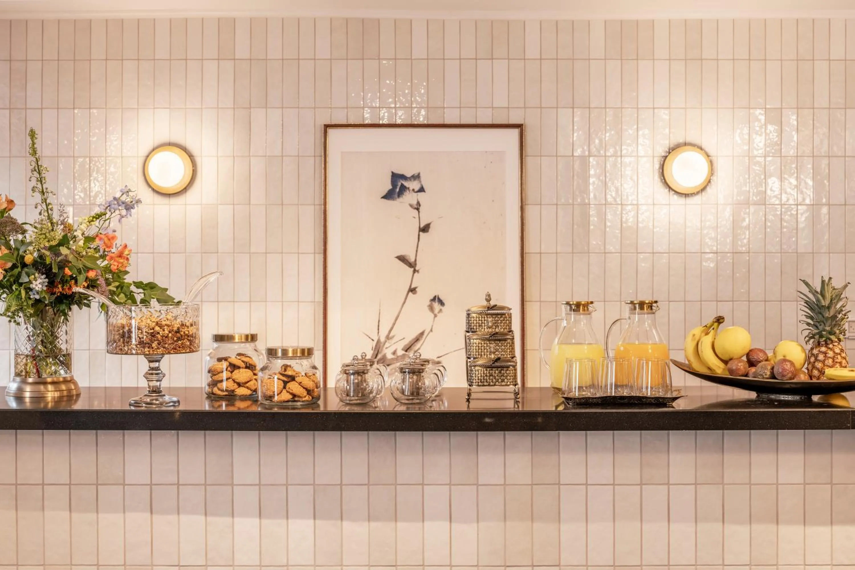 Decorative detail in The New Port Hotel TLV