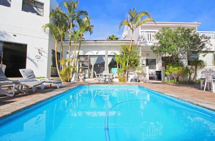 Swimming pool in Au Plais De Langebaan at Palm Tree Villa