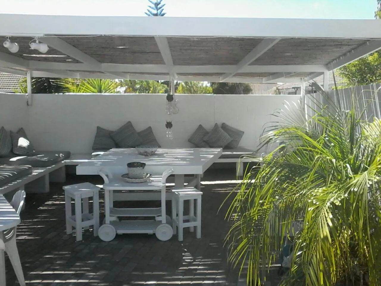 Seating area in Au Plais De Langebaan at Palm Tree Villa