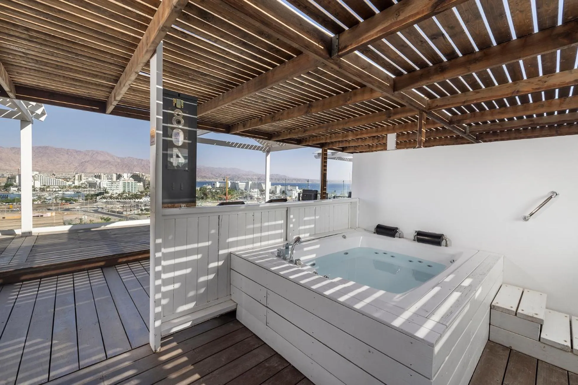 Natural landscape in EVE Eilat by Adam Hotels