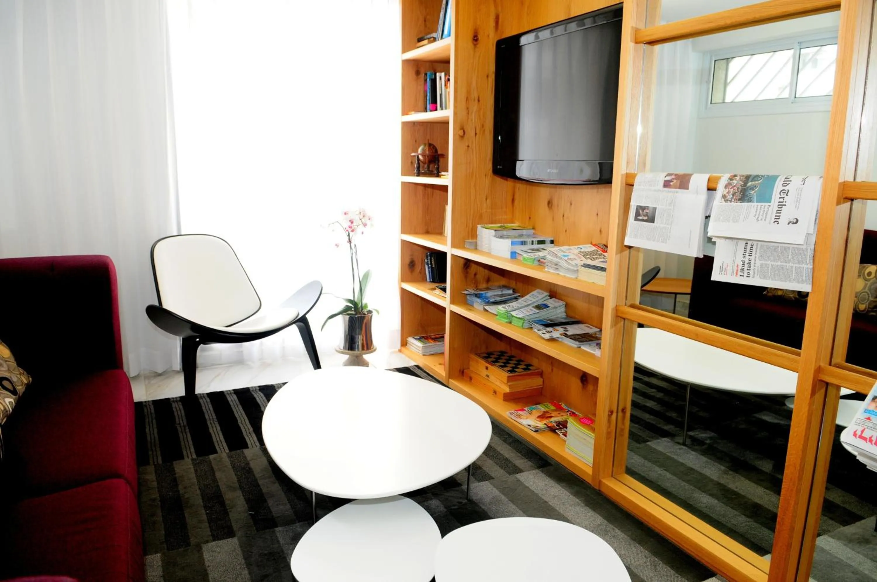 TV and multimedia in Maxim Design Hotel 3 Star Superior