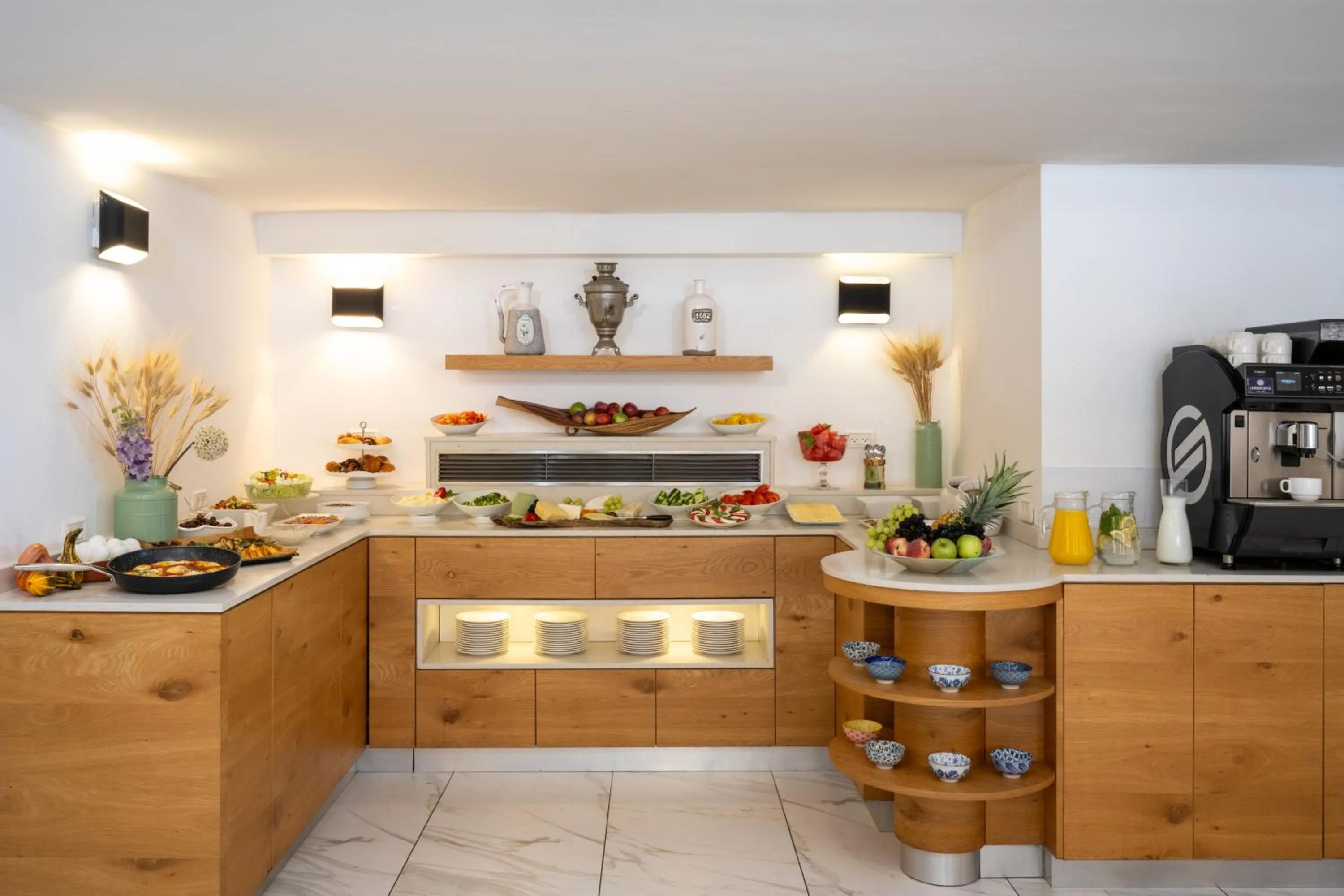 Breakfast in Maxim Design Hotel 3 Star Superior