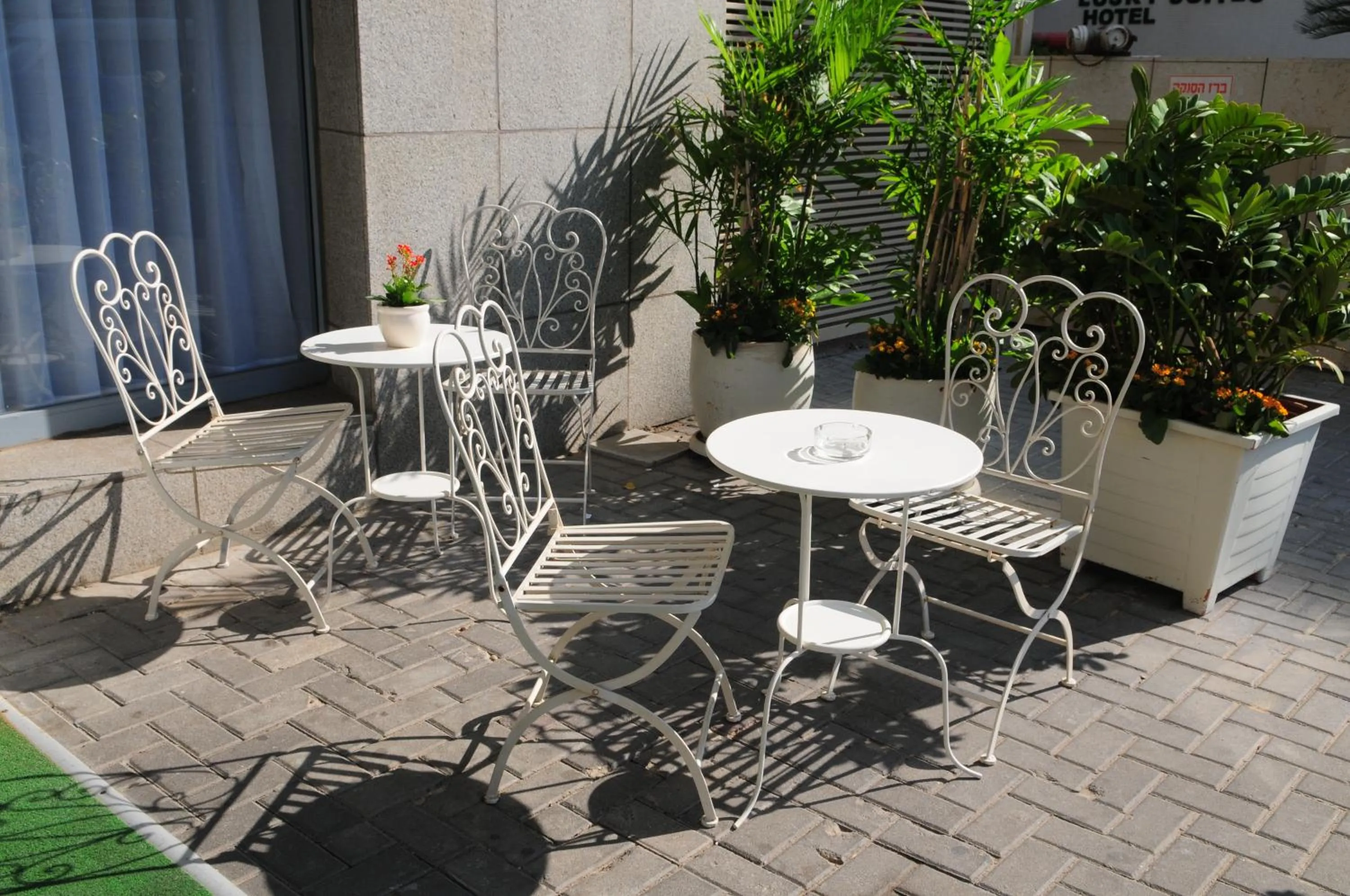 Lounge or bar in Maxim Design Hotel 3 Star Superior