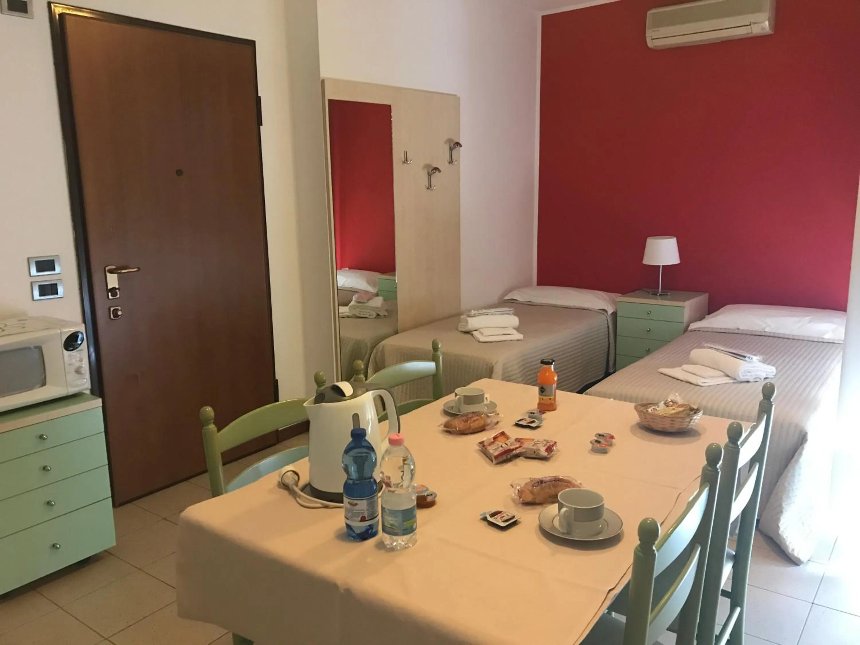 Photo of the whole room in Residence Viale Venezia