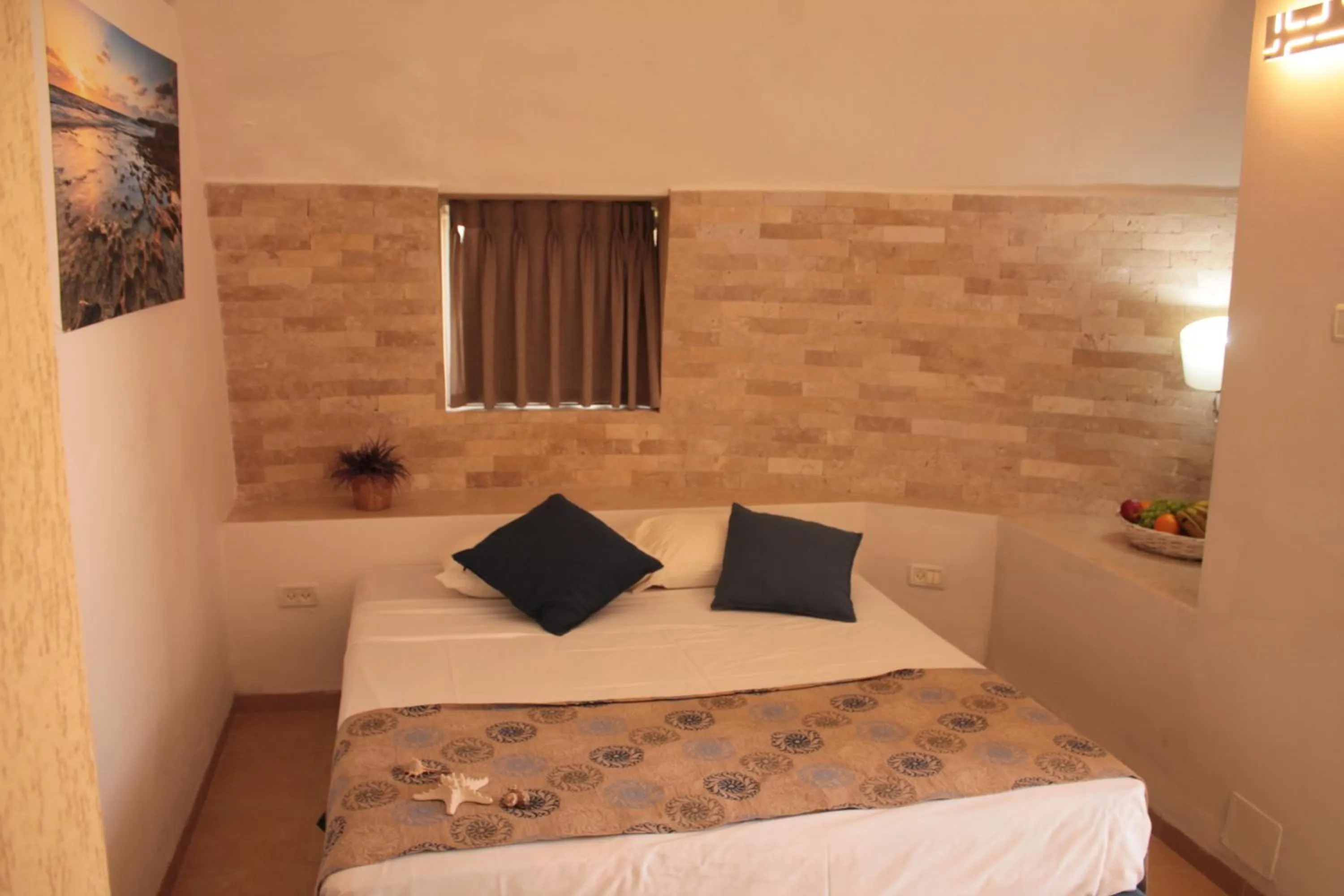 Bed in Dor Country Lodging