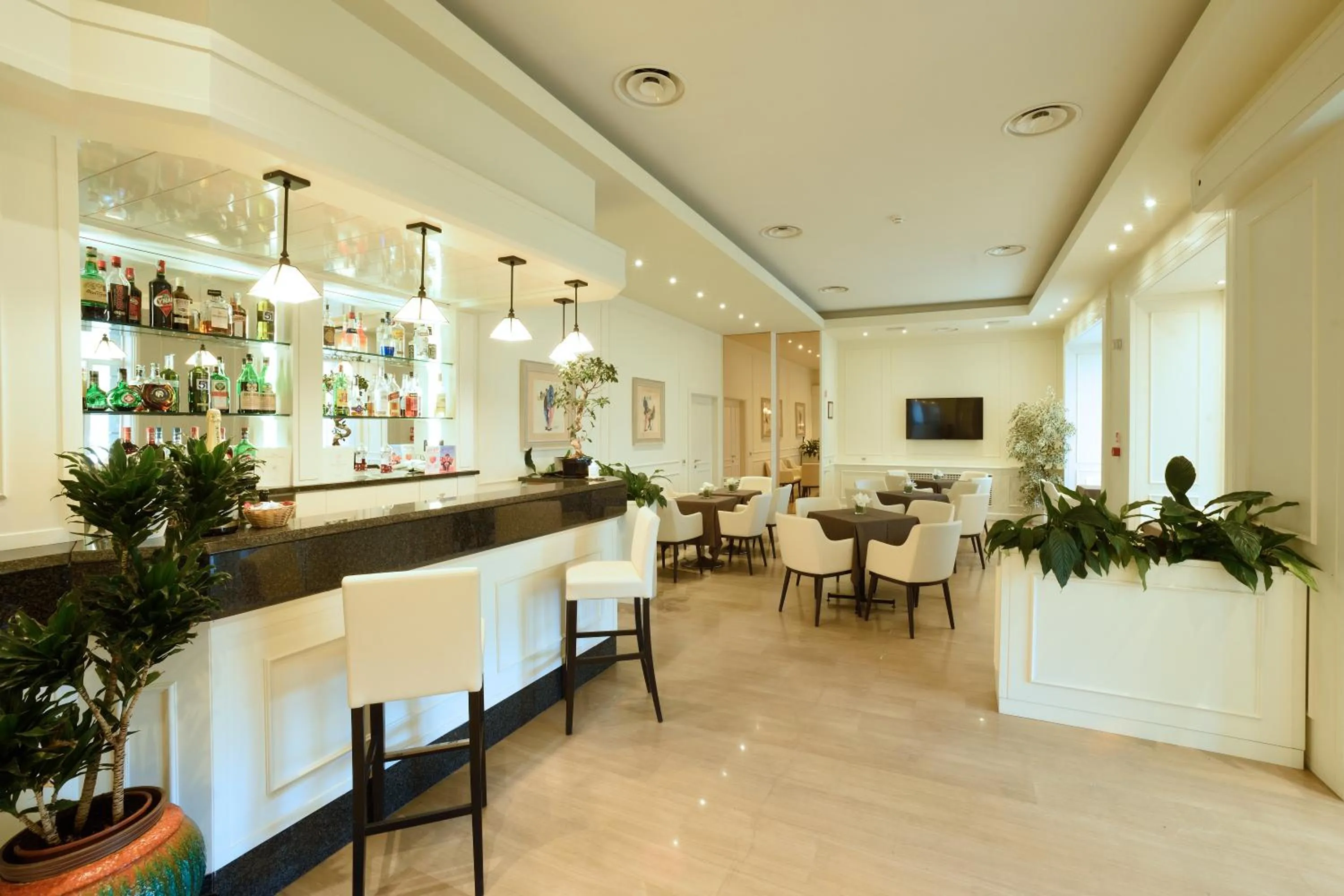 Restaurant/places to eat in Hotel Europa & Concordia