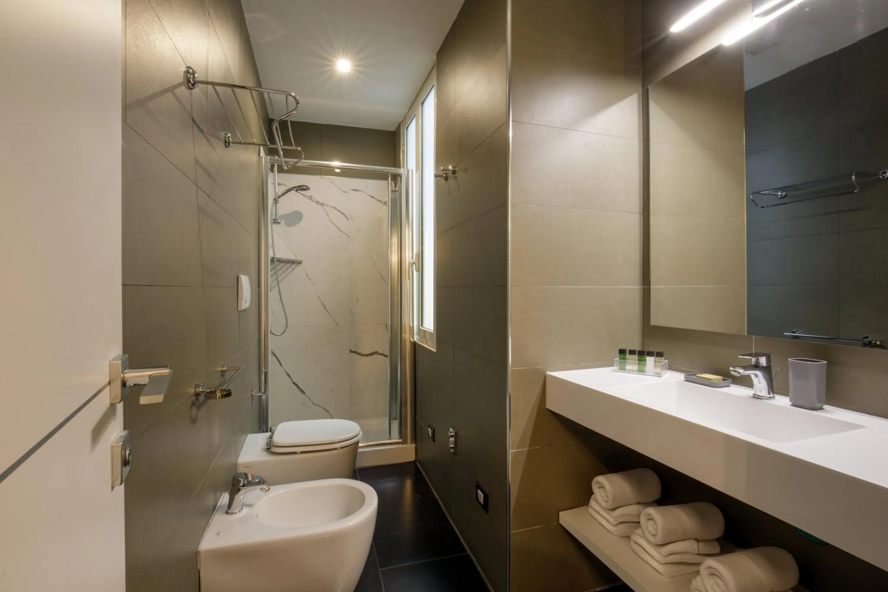 Shower in Stay Inn Rome Via Del Corso