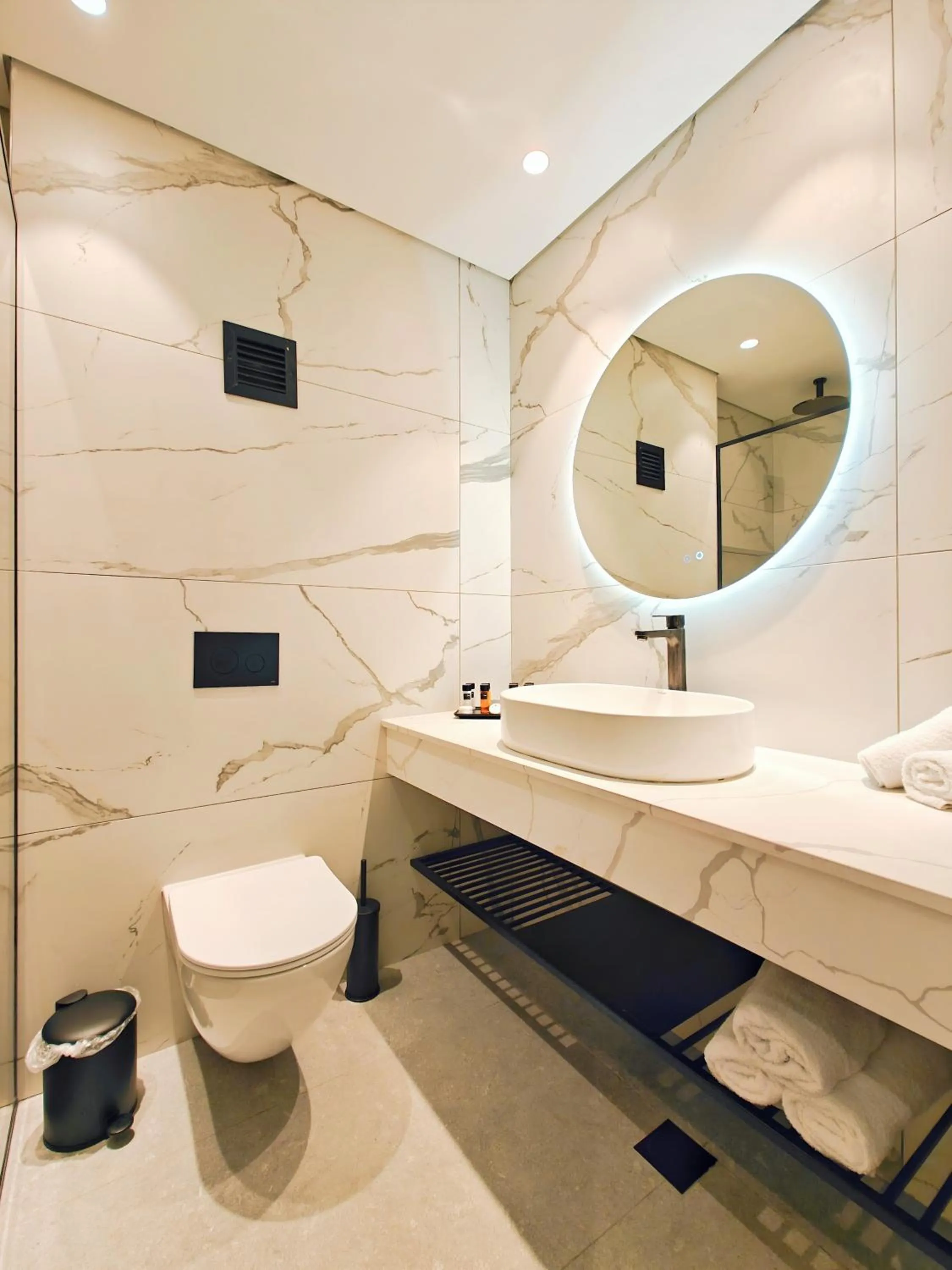 Shalom Jerusalem Hotel