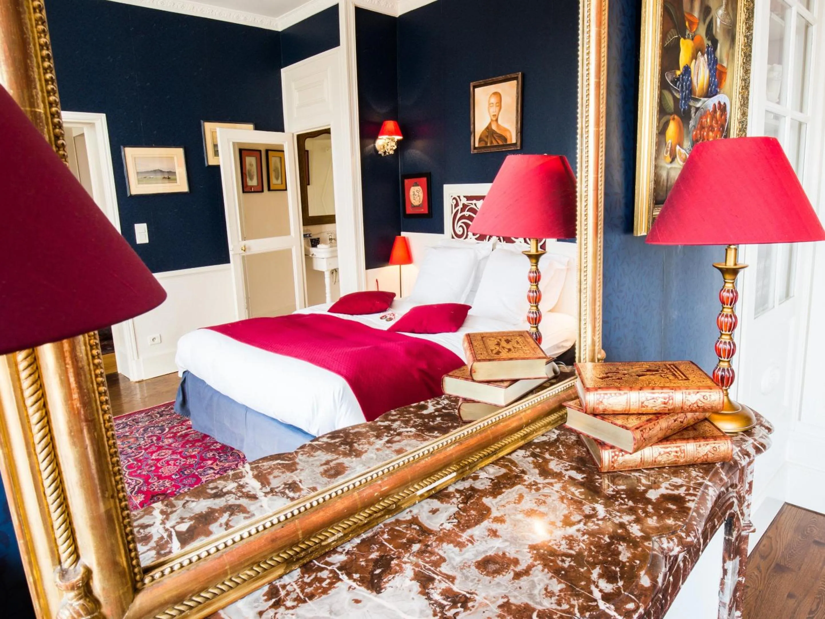 Bedroom in Le Prieuré Saint Agnan