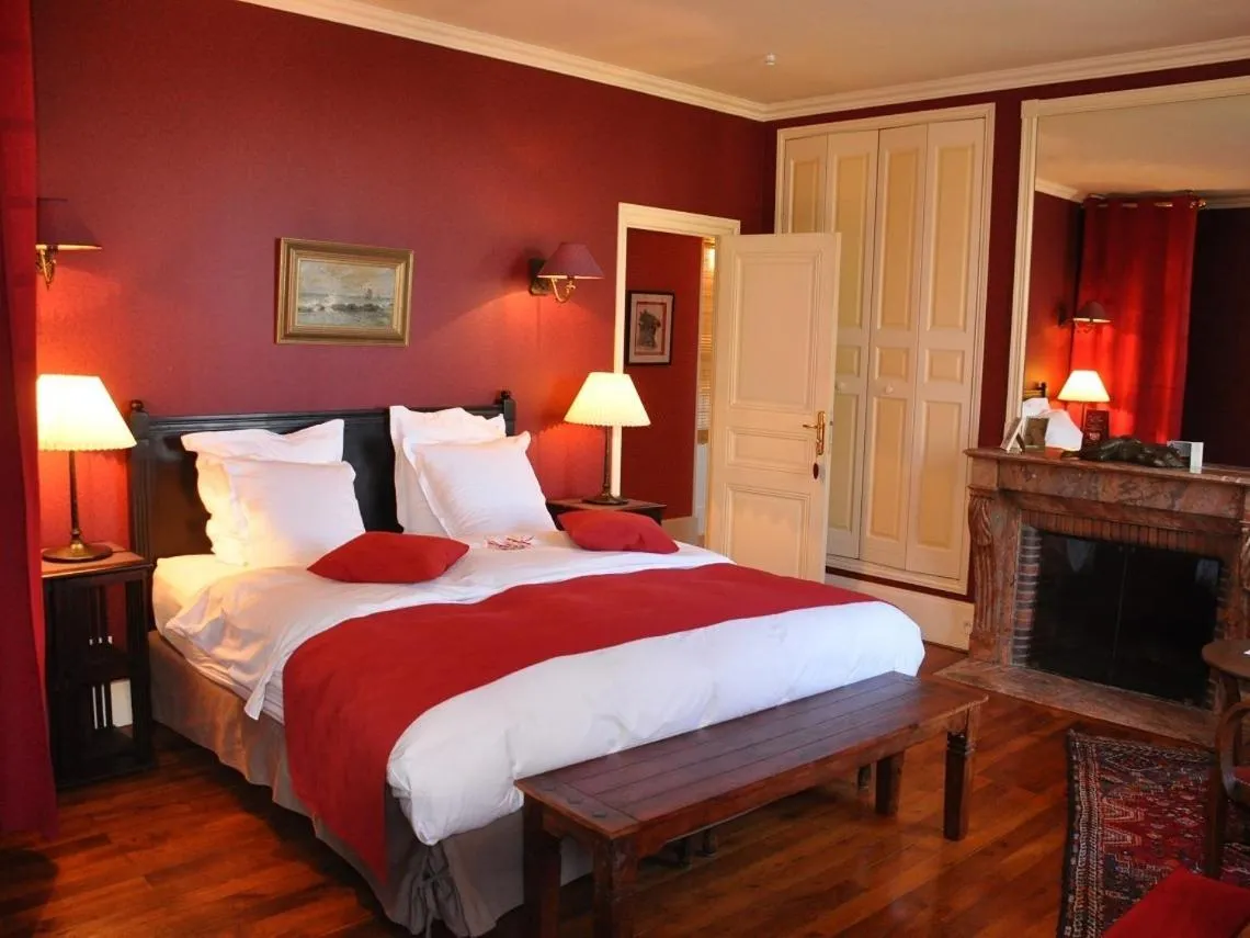 Bedroom in Le Prieuré Saint Agnan