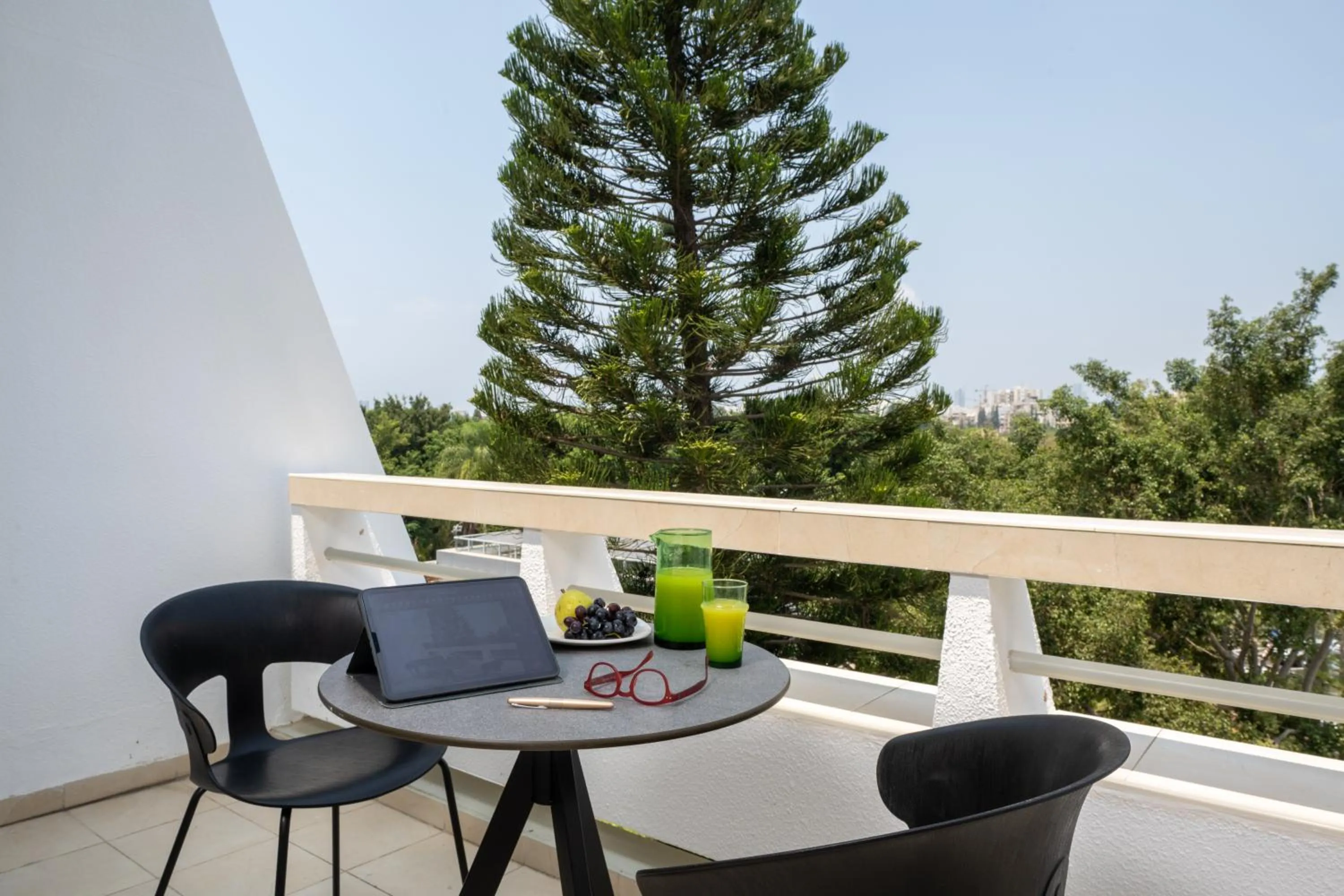 Balcony/Terrace in Kfar Maccabiah Business & Sport Hotel
