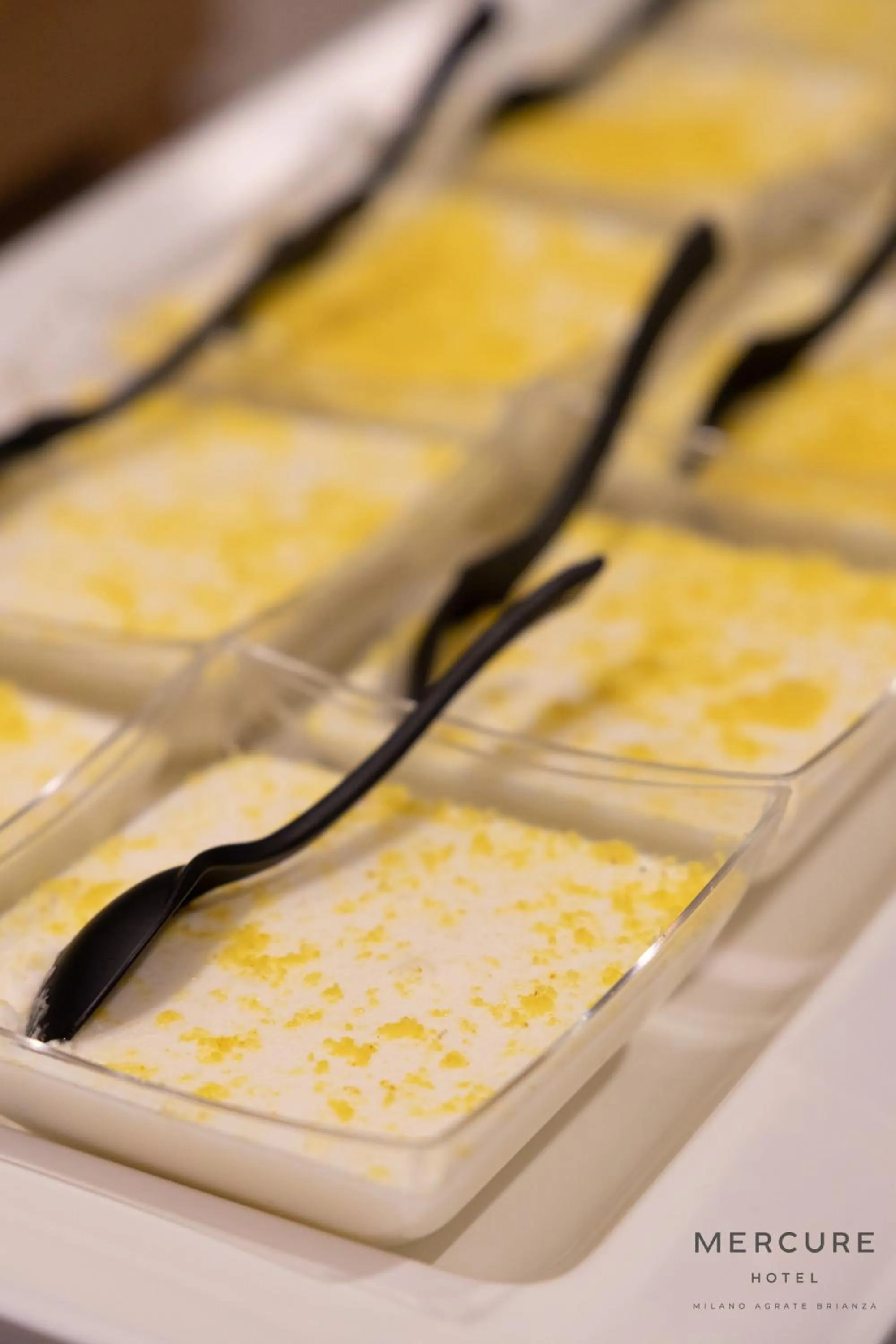 kitchen in Mercure Milano Agrate Brianza