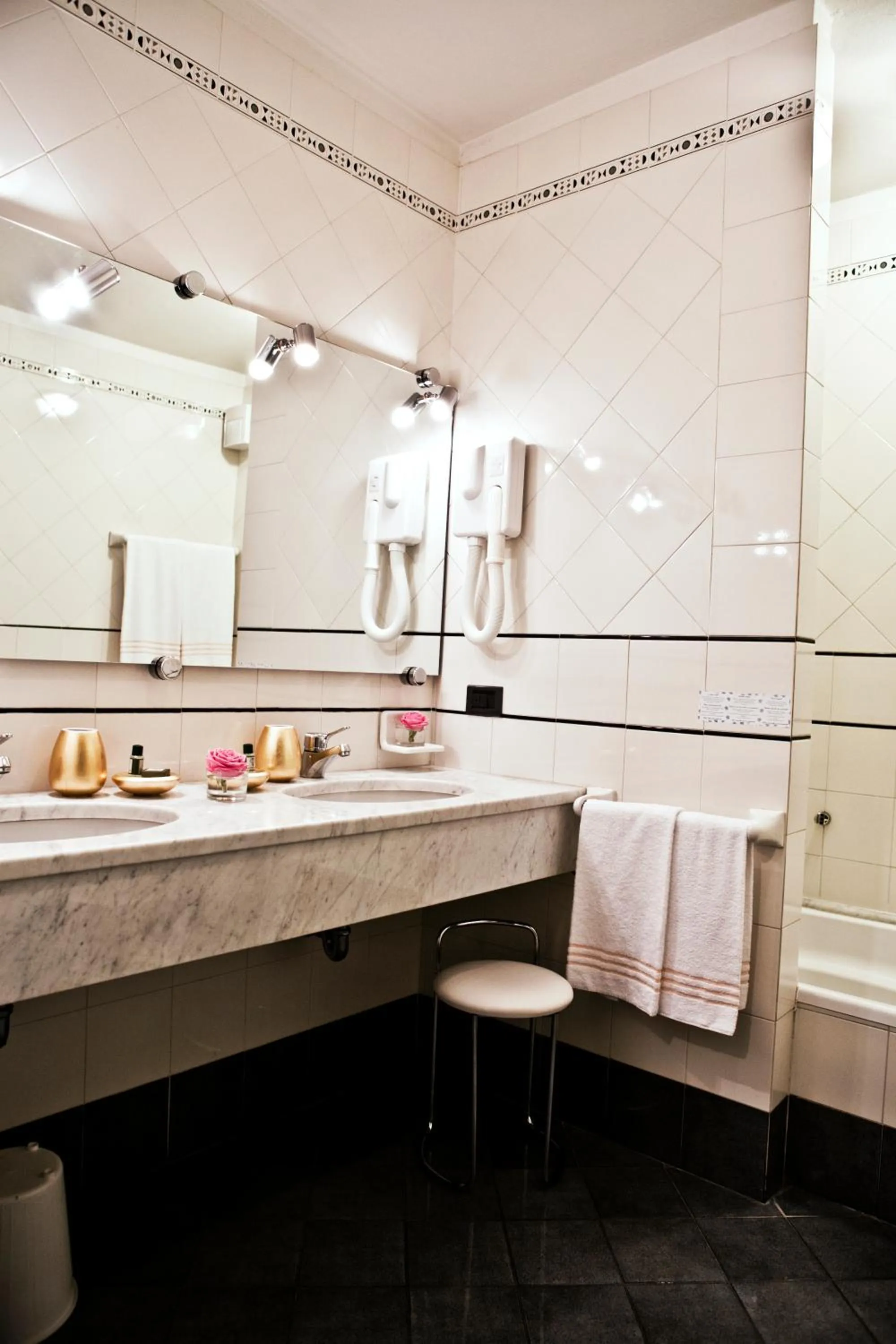 Bathroom in Hotel Vittorio