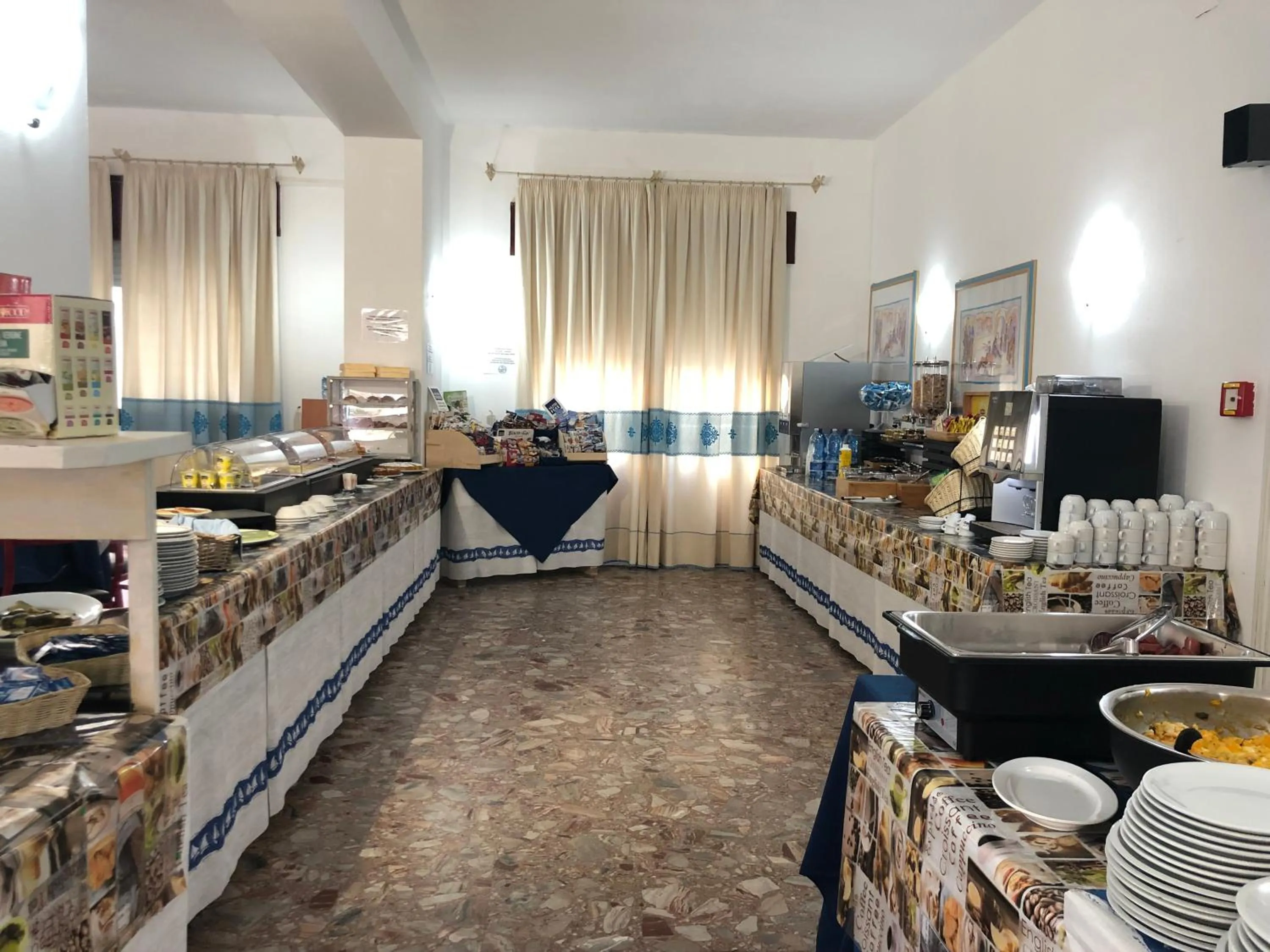 Buffet breakfast in Hotel Riviera