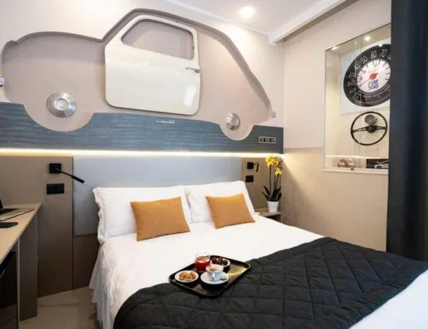 Photo of the whole room, Bed in Hotel Plaza