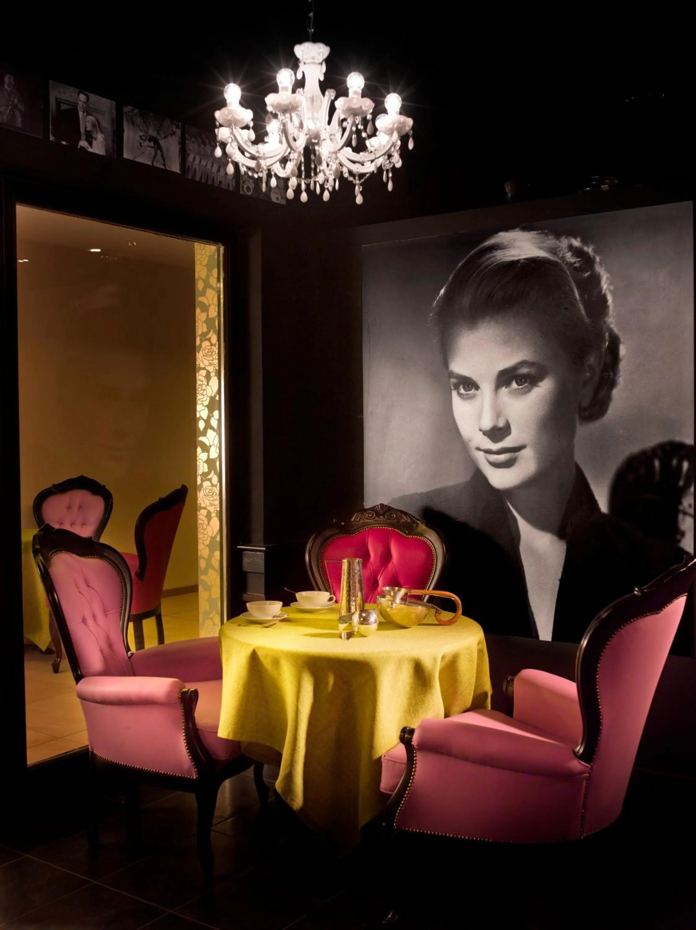 Alcoholic drinks in Grand Hotel Paradiso