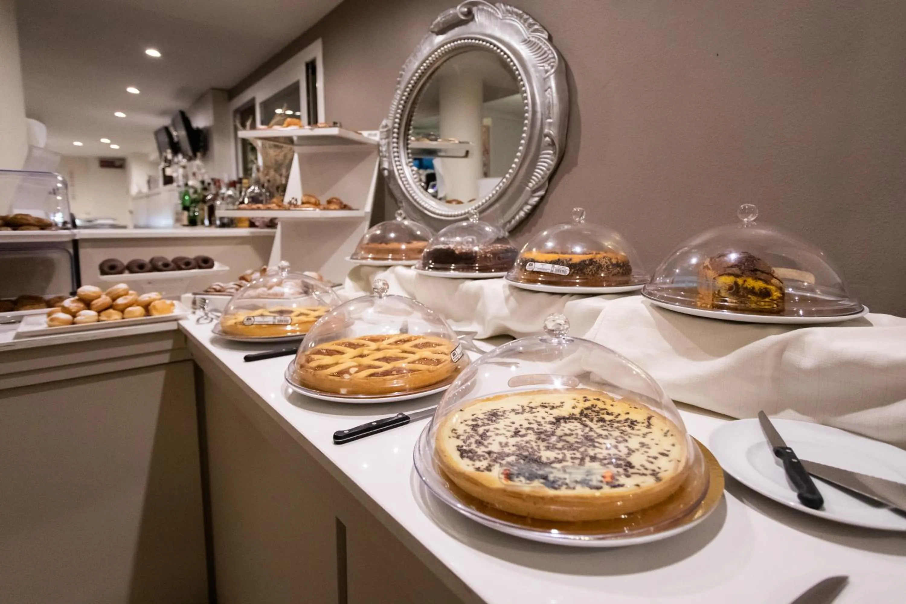 Restaurant/places to eat in Ferretti Beach Hotel