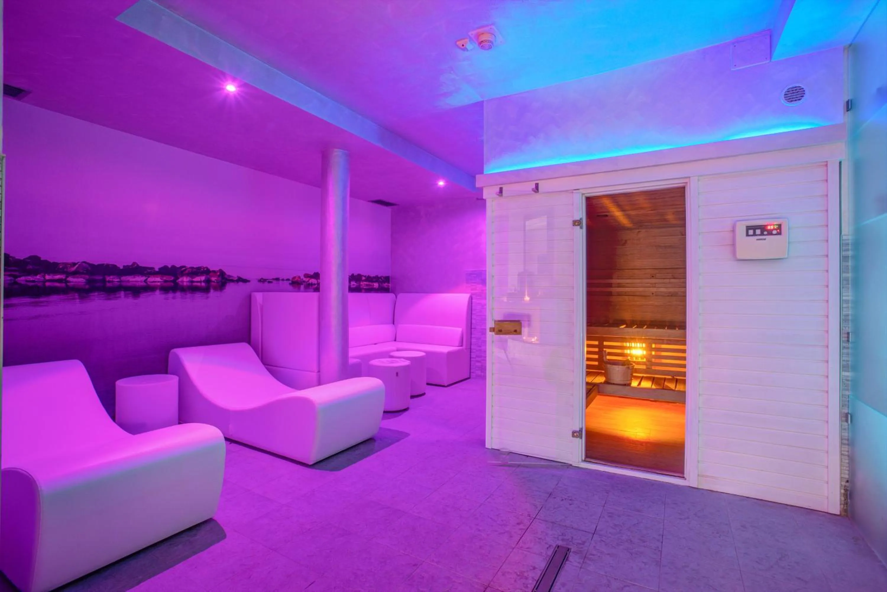 Sauna in Ferretti Beach Hotel