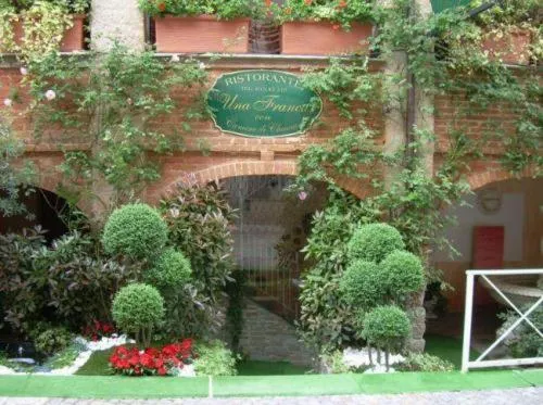 Facade/entrance in Una Franca Camere Di Charme