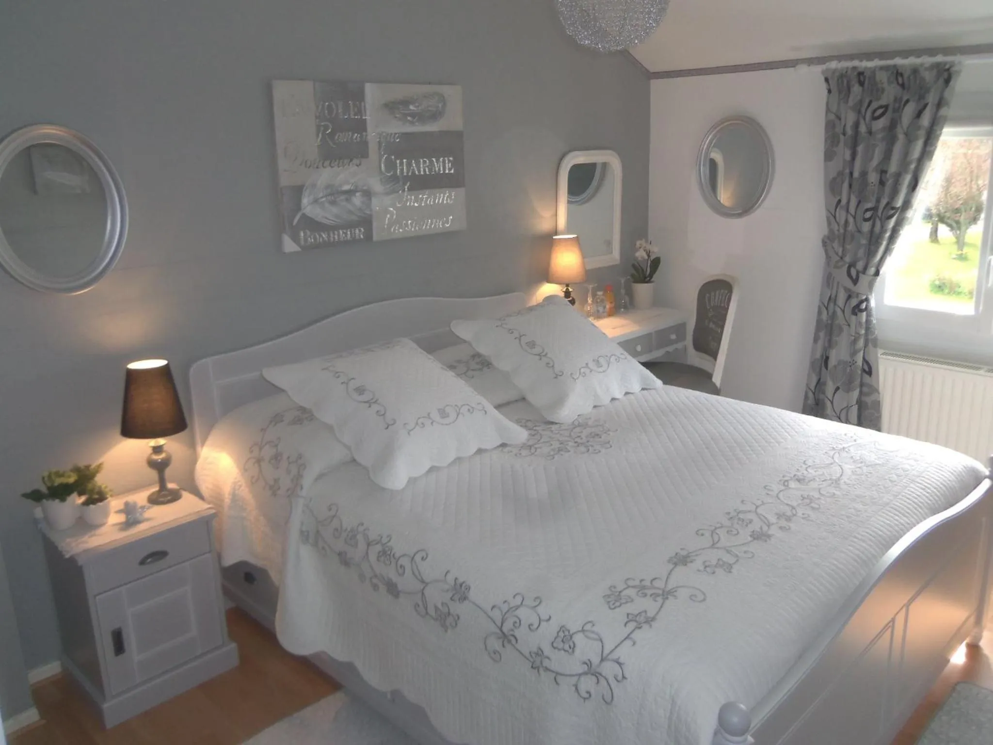 Bed in Le Point du Jour