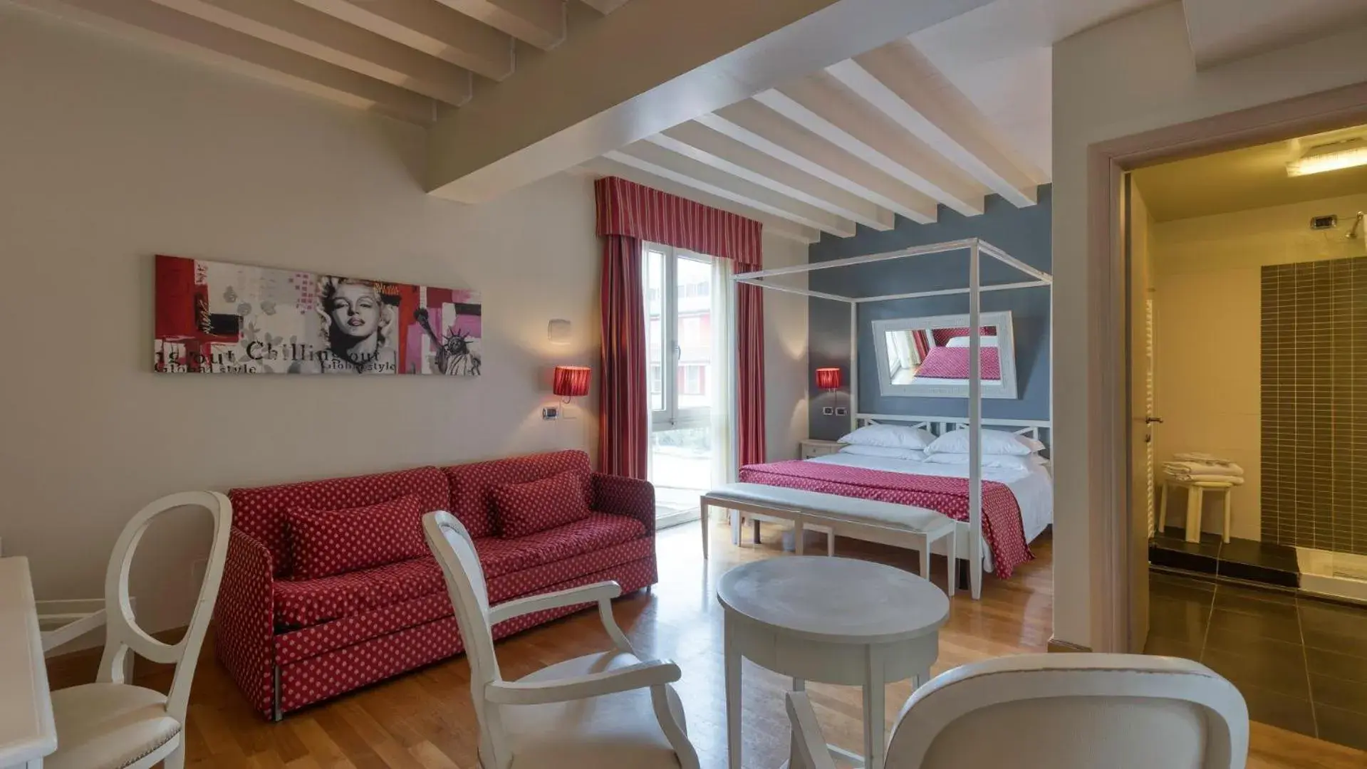 Quadruple Room in Hotel Fiera Di Brescia Quadruple Room in Hotel Fiera Di Brescia