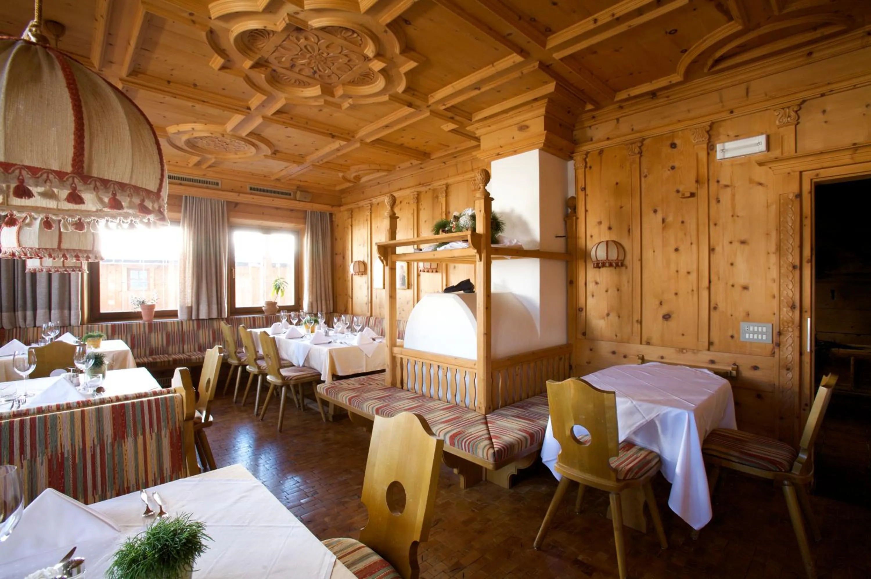 Restaurant/places to eat in Sporthotel Panorama