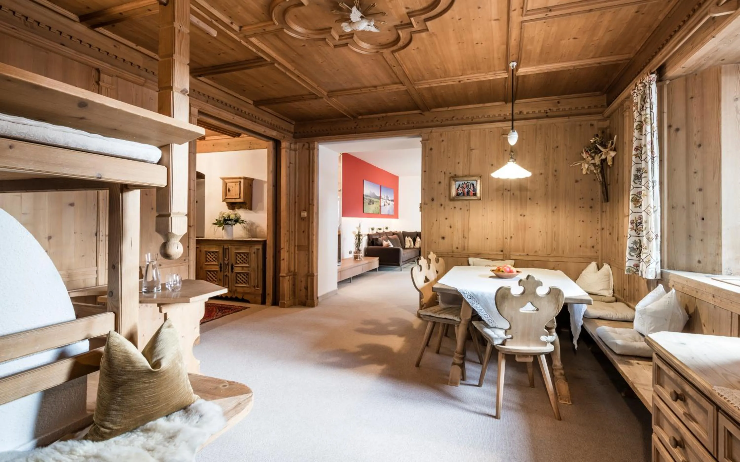 Living room, Bed in Ferien & Wellnesshotel Windschar